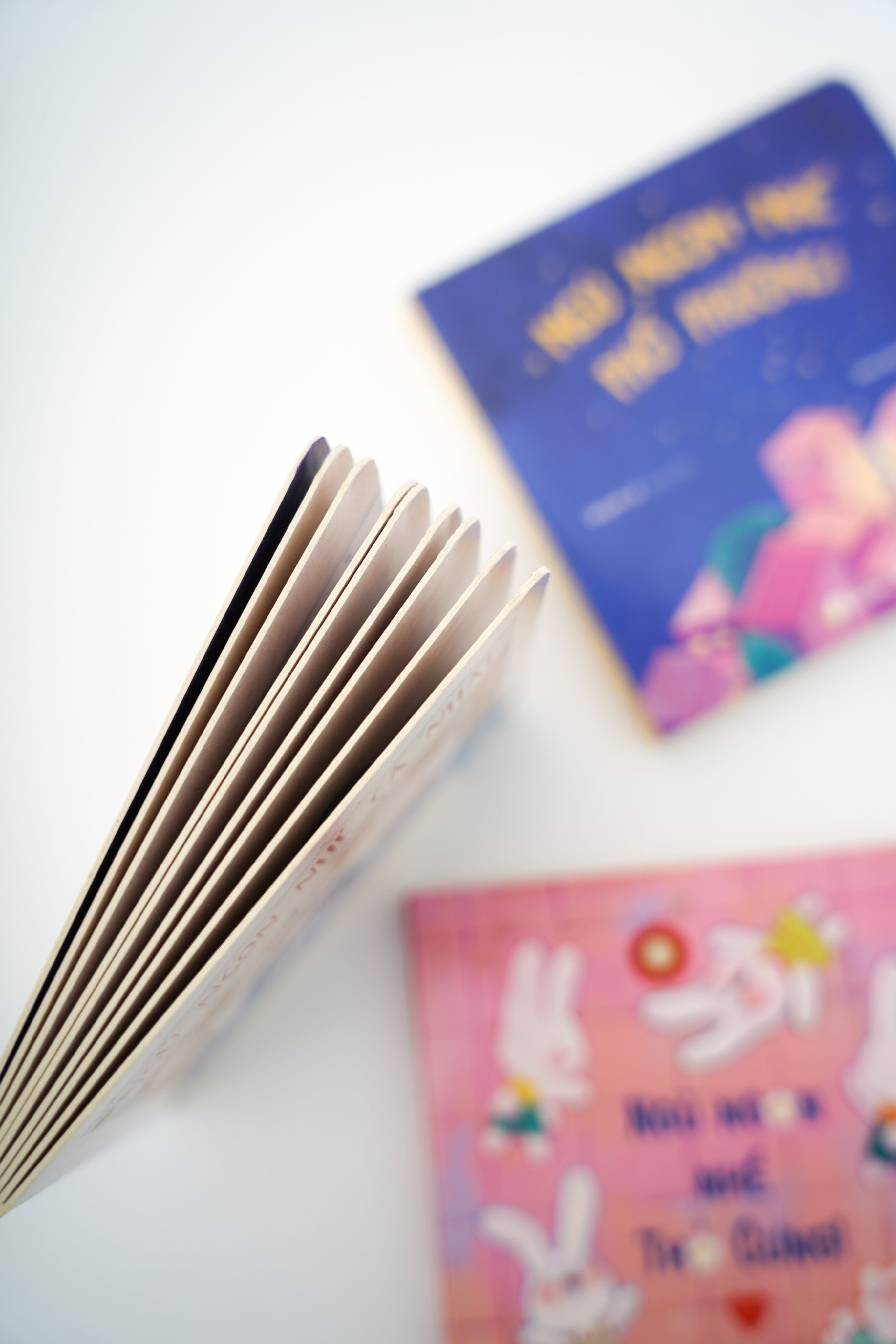 bộ sách "đi ngủ nào, bé cưng ơi" (ngủ ngon nhé, phố phường + ngủ ngon nhé cả nhà + ngủ ngon nhé thỏ cưng)