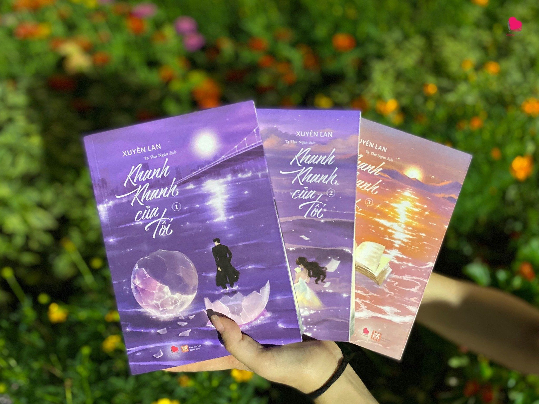 Bo Sach Khanh Khanh Cua Toi - Tap 1 + Tap 2 + Tap 3 (Bo 3 Tap) - Tang Kem 3 Bookmark Chu Nhat Boi Cung + 1 Postcard In Loi Nhan, Chu Ky Tac Gia Boi Cung