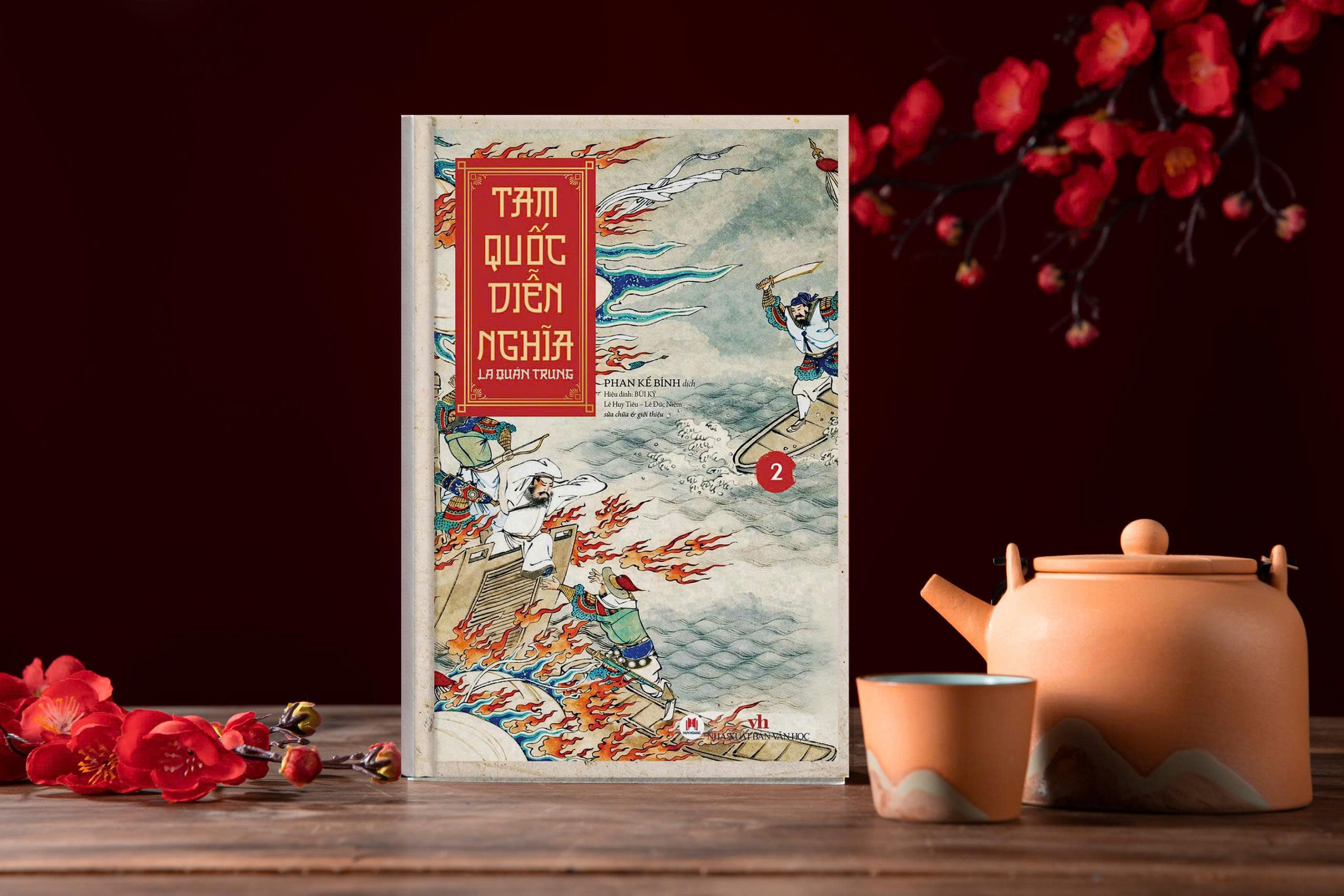 Bộ Sách Tam Quốc Diễn Nghĩa (Bộ 3 Tập) - Bìa Cứng - Tặng Kèm Bộ Bài