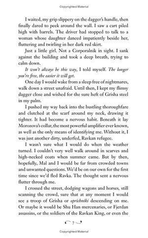 bộ shadow and bone book 2: siege and storm