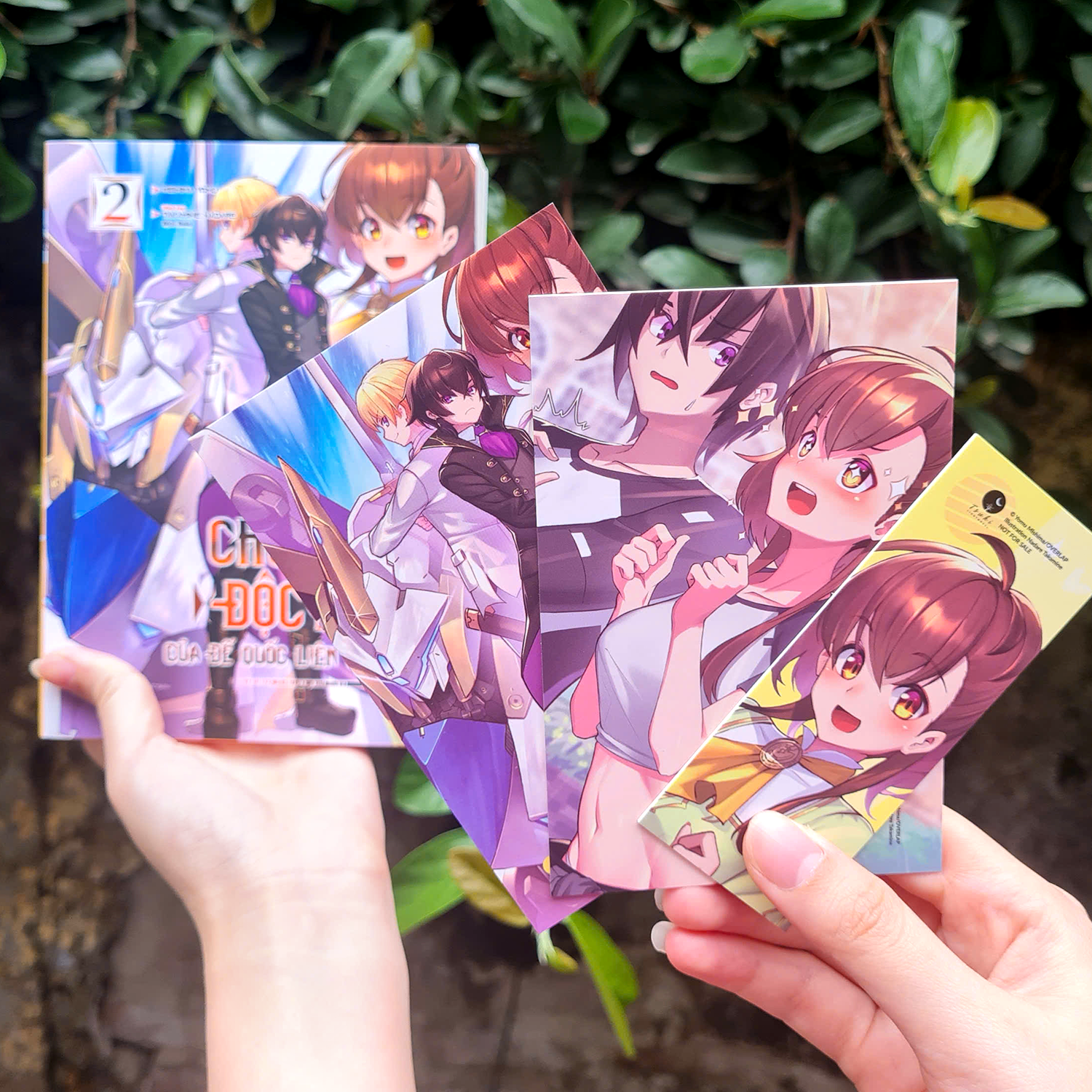 Bộ
						
										
										Ta Là Chúa Tể Độc Ác Của Đế Quốc Liên Thiên Hà - Tập 2 - Bản Đặc Biệt - Tặng Kèm 1 Bookmark Bồi Cứng + 2 Postcard Bồi Cứng + 1 Huy Hiệu Phủ Nhũ