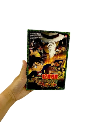 bộ thám tử lừng danh conan - tiểu thuyết - hoa hướng dương trong biển lửa