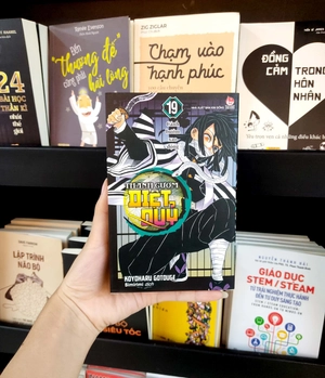 bộ thanh gươm diệt quỷ - kimetsu no yaiba - tập 19 - cánh bướm xao động