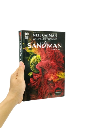 bộ the sandman book 1 - graphic novel: the dc black label