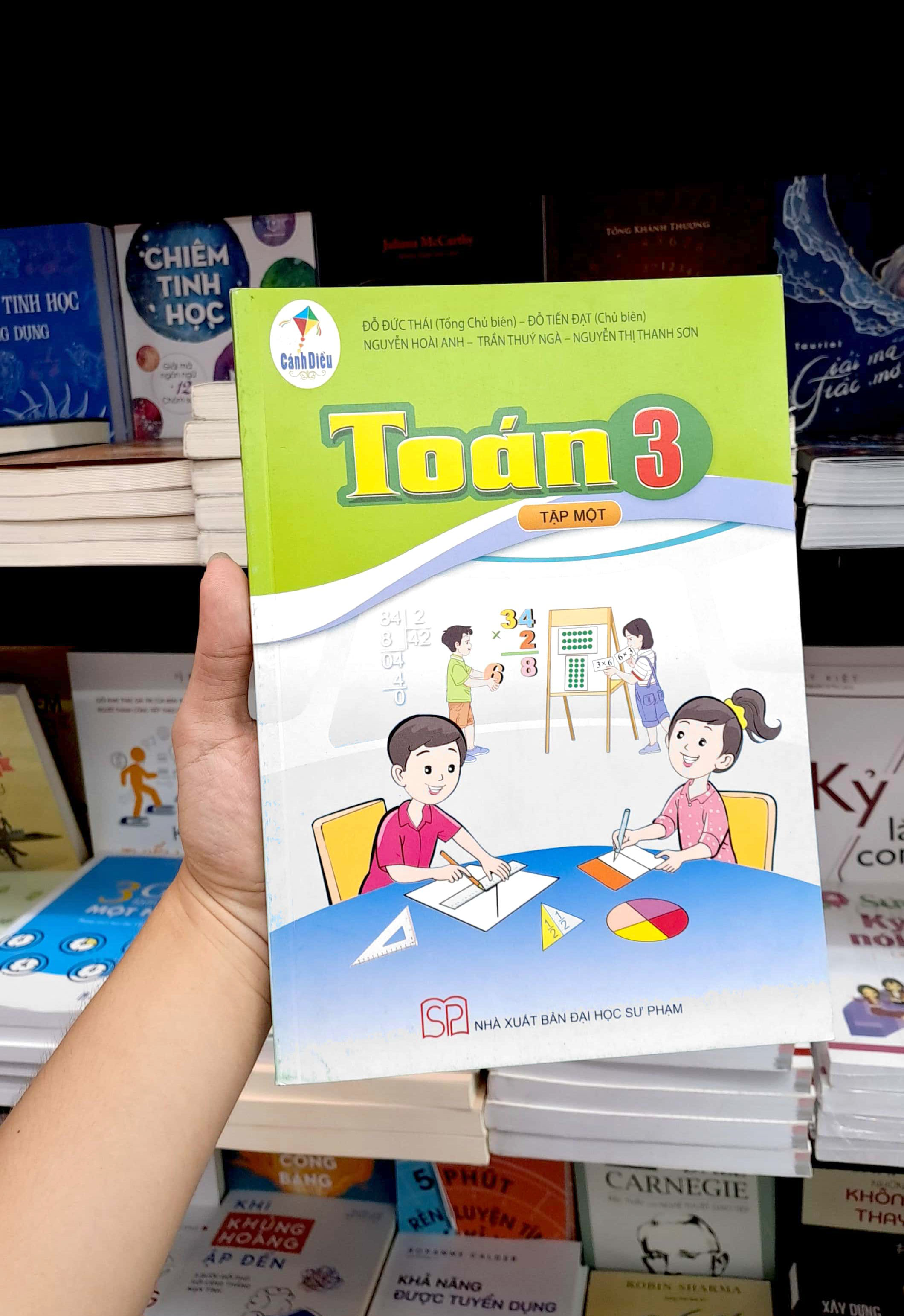 bộ toán 3 - tập 1 (cánh diều) (chuẩn)