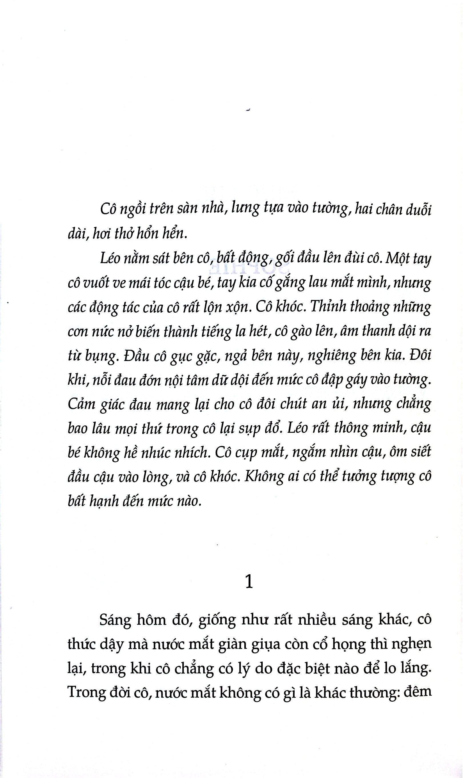 Bộ Váy Cưới Đẫm Máu