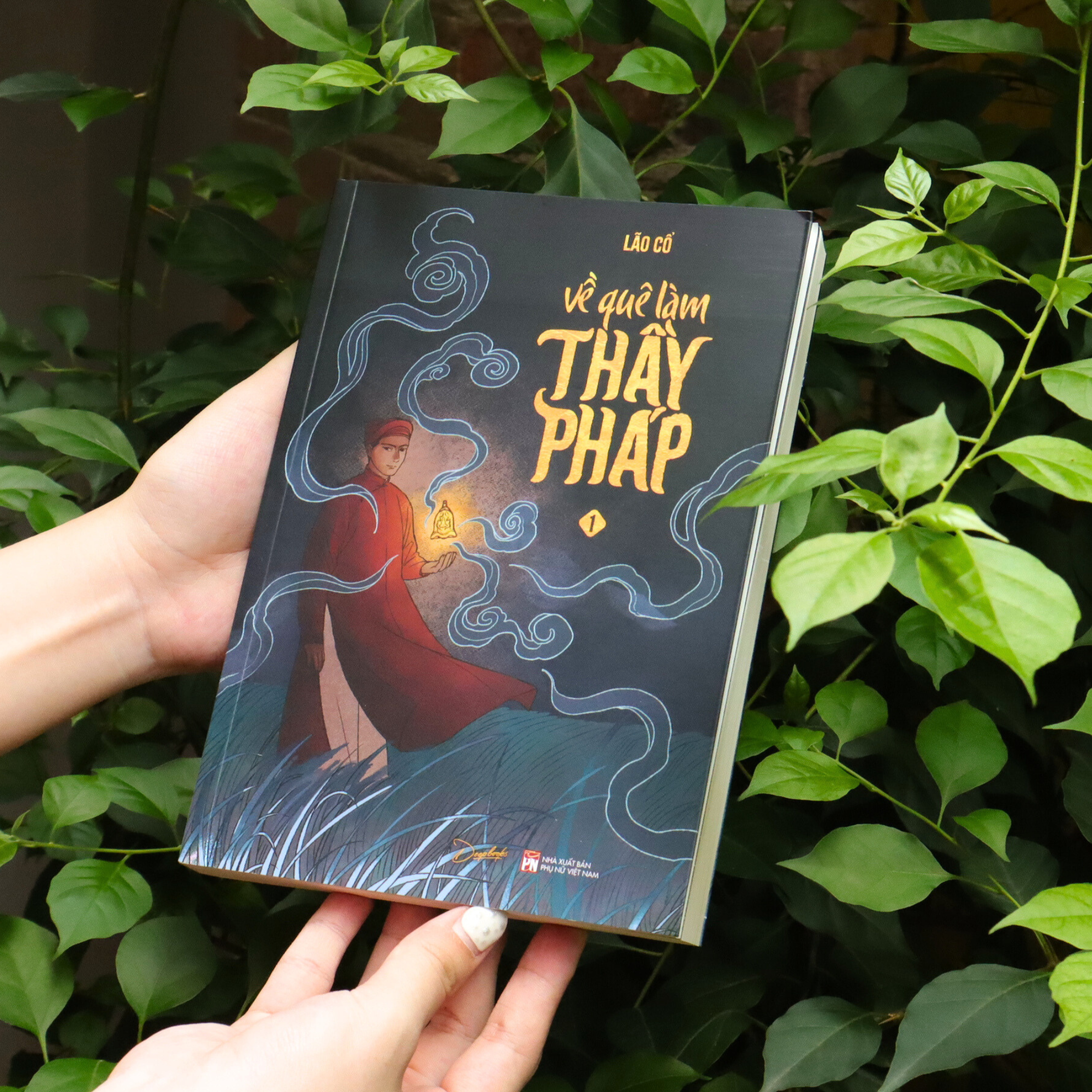 Bo
						
										
										Ve Que Lam Thay Phap - Tap 1 - Tang Kem Bookmark Be Hinh Qua Chuong