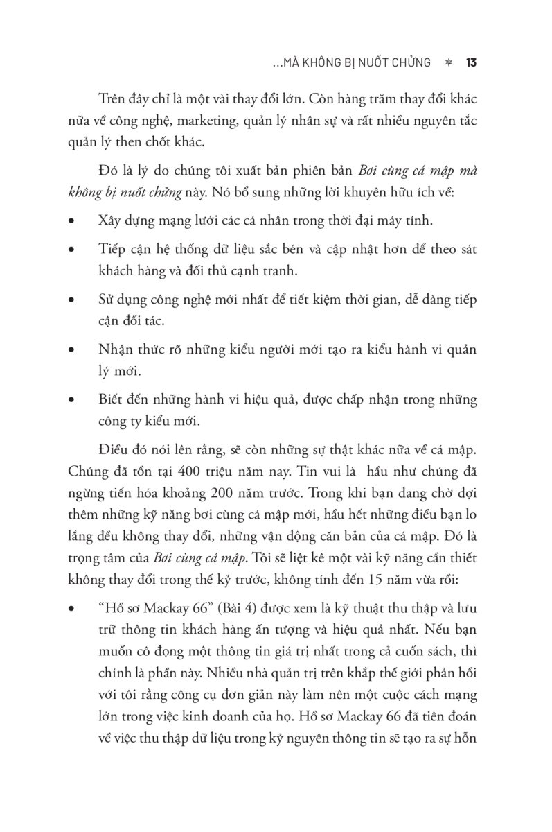 bơi cùng cá mập mà không bị nuốt chửng