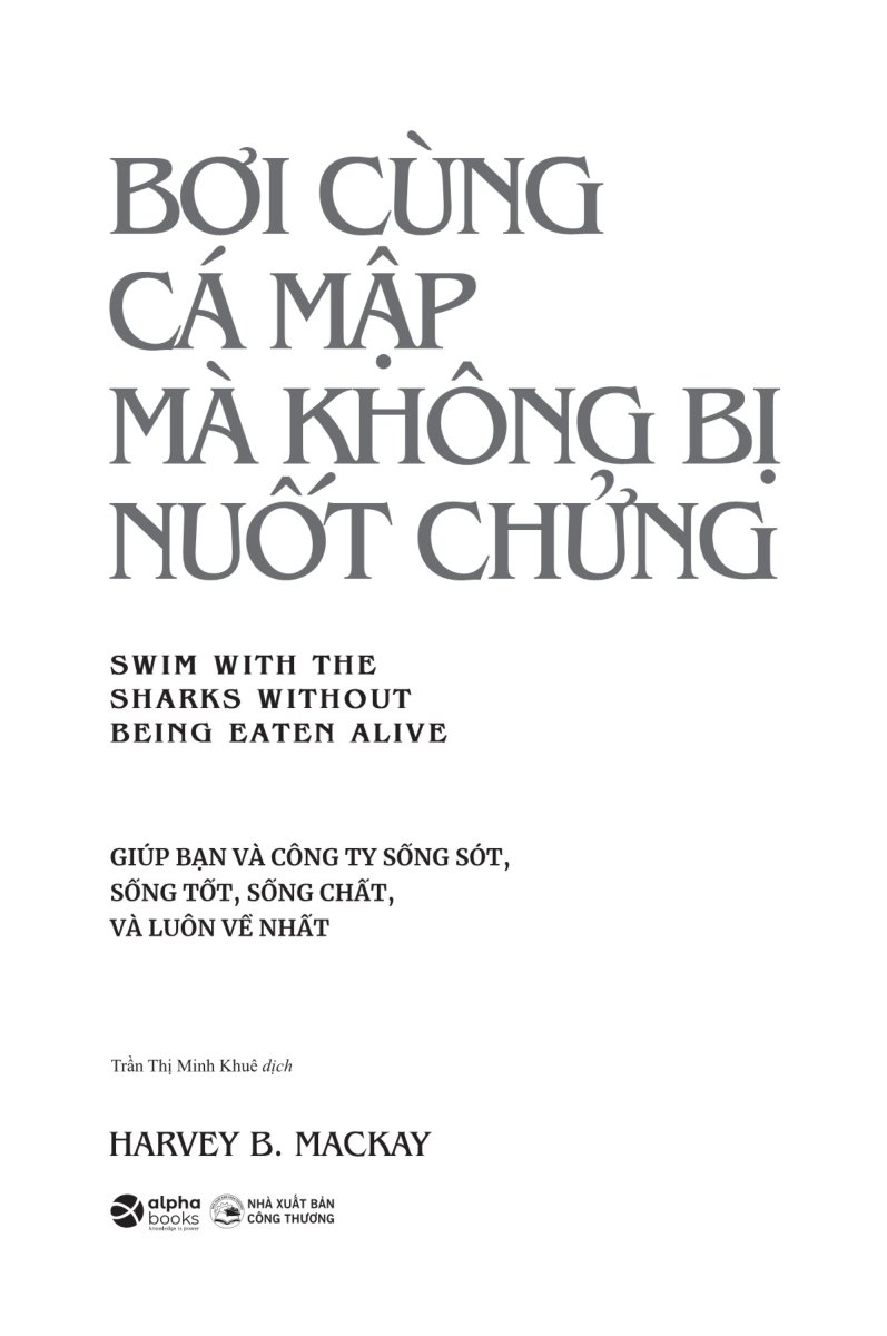 bơi cùng cá mập mà không bị nuốt chửng