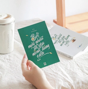 bớt nghĩ nhiều để yêu mình đúng cách