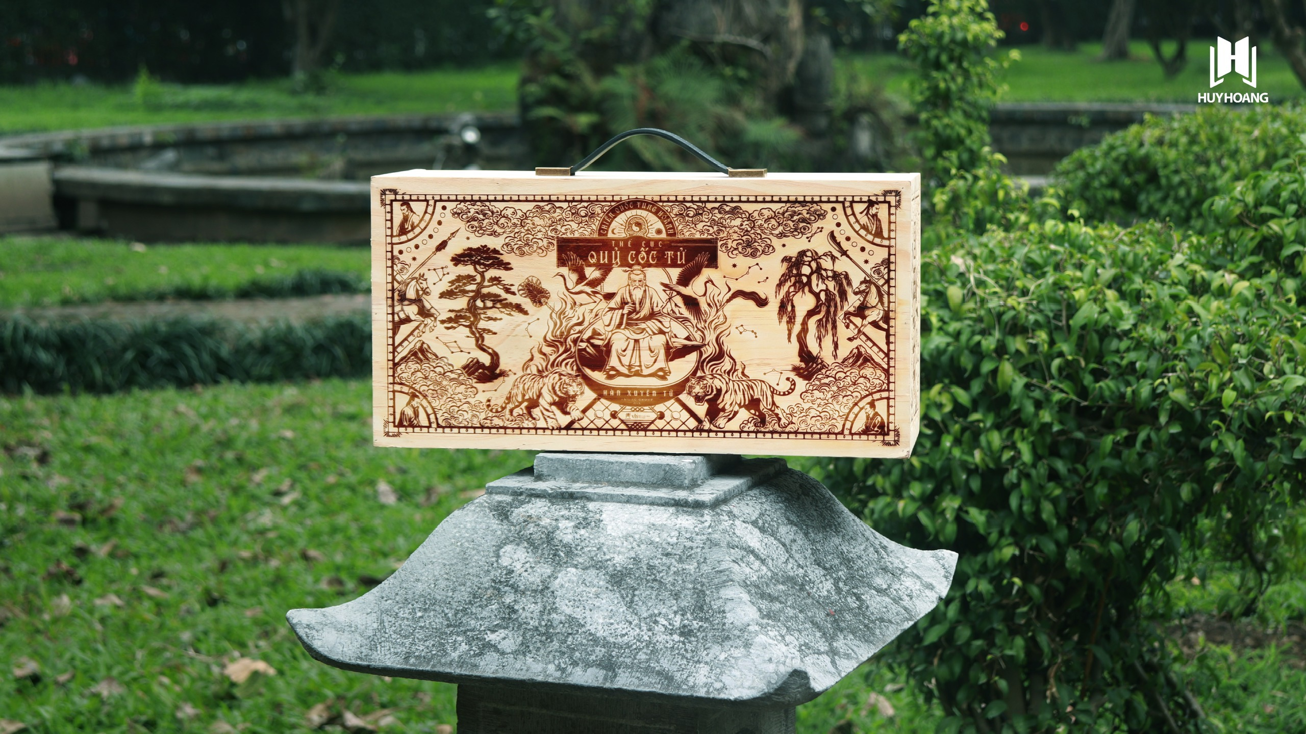 Boxset Chien Quoc Tung Hoanh - The Cuc Quy Coc Tu - Hop Go (Bo 13 Cuon)