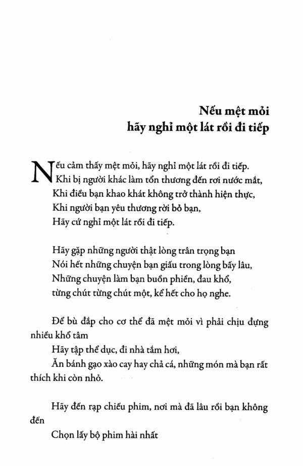 bước chậm lại giữa thế gian vội vã