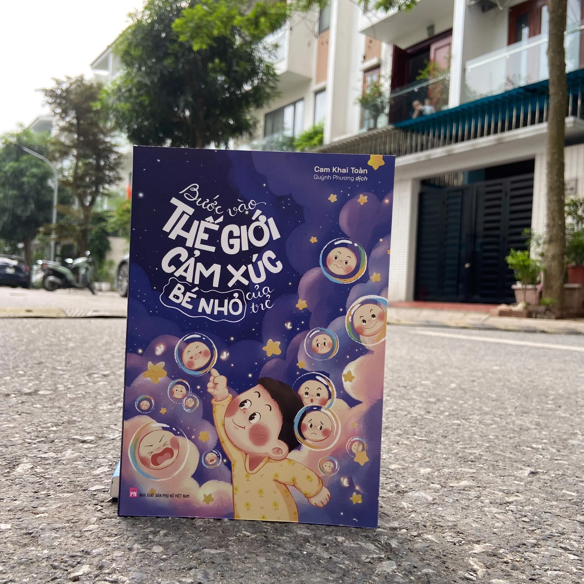 bước vào thế giới cảm xúc bé nhỏ của trẻ