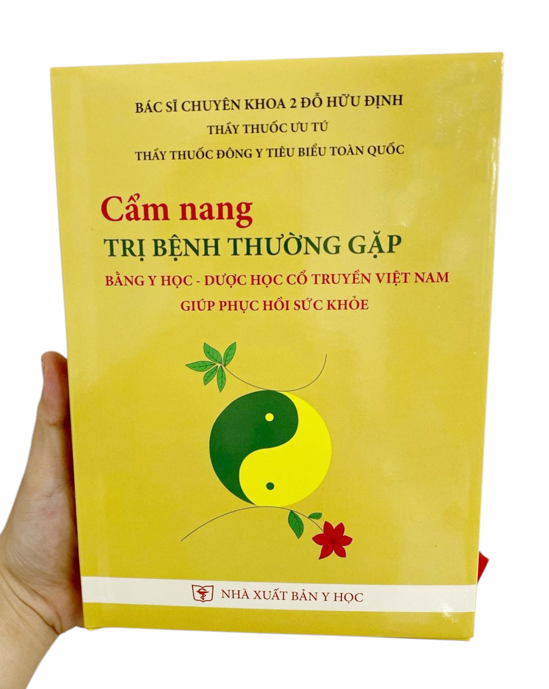 cẩm nang trị bệnh thường gặp bằng y học-dược học cổ truyền việt nam giúp phục hồi sức khoẻ - bìa cứng