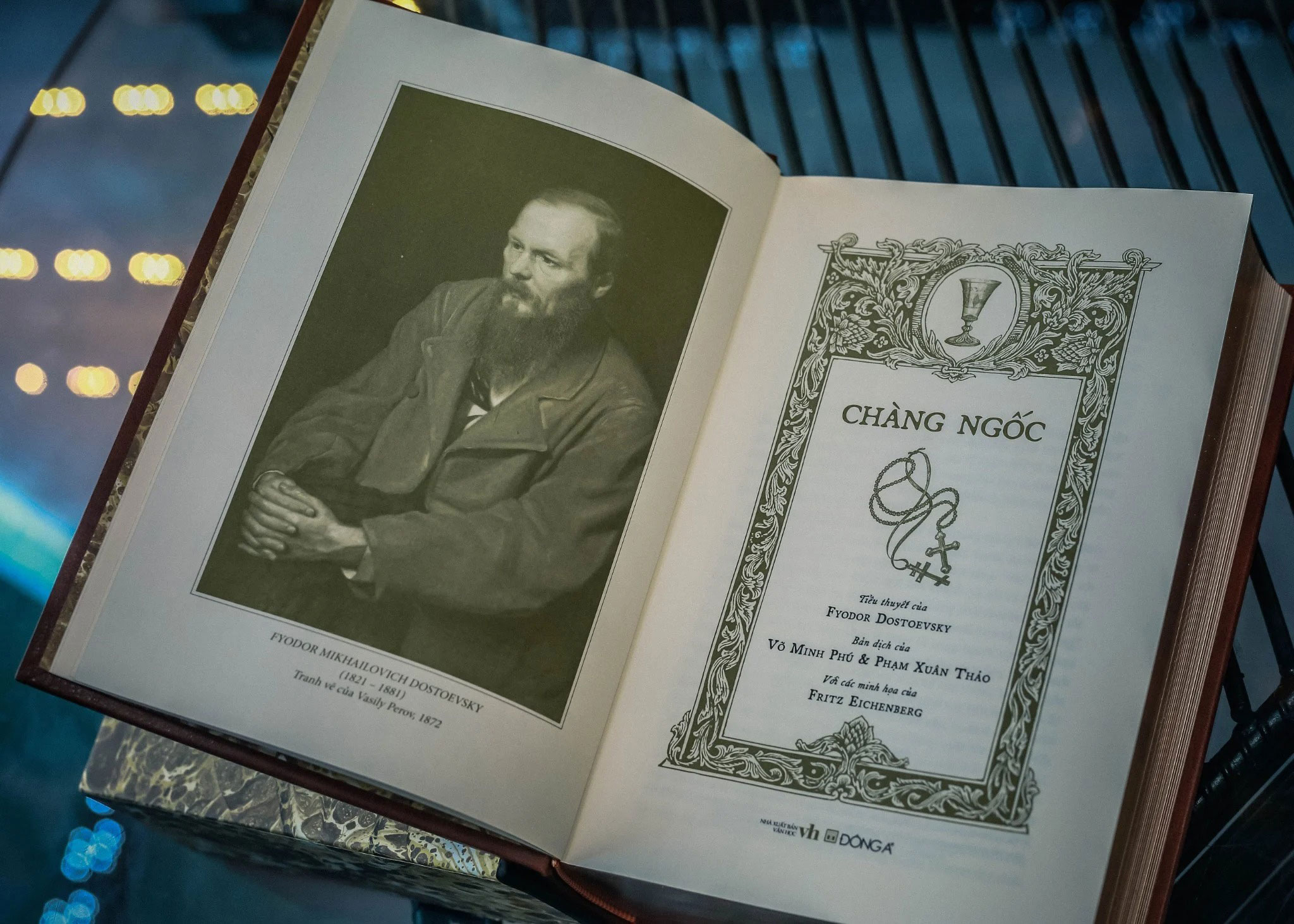 chàng ngốc - ấn bản giới hạn - bìa giấy vân da