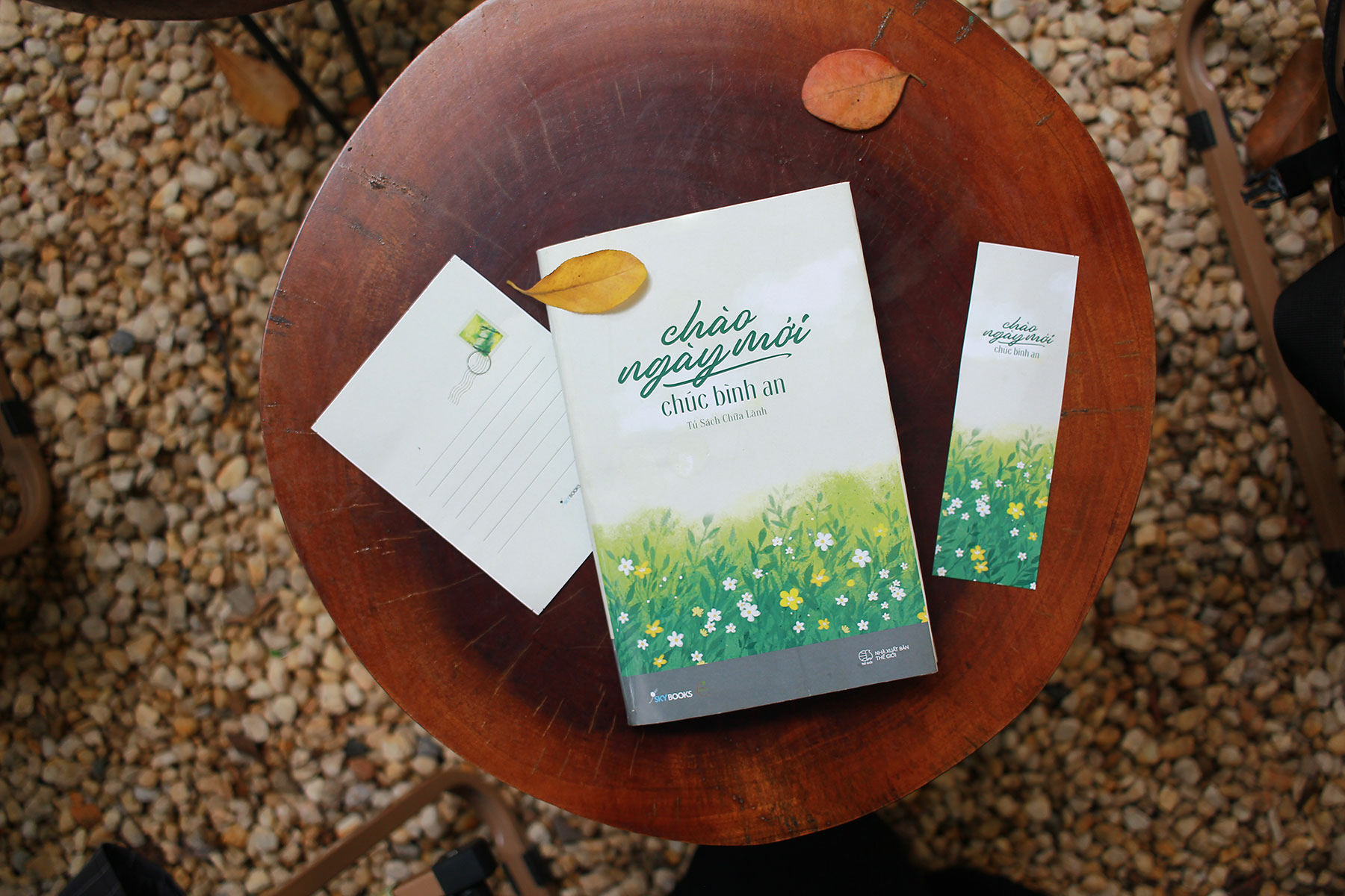 chào ngày mới - chúc bình an - tặng kèm postcard hai mặt + bookmark hai mặt