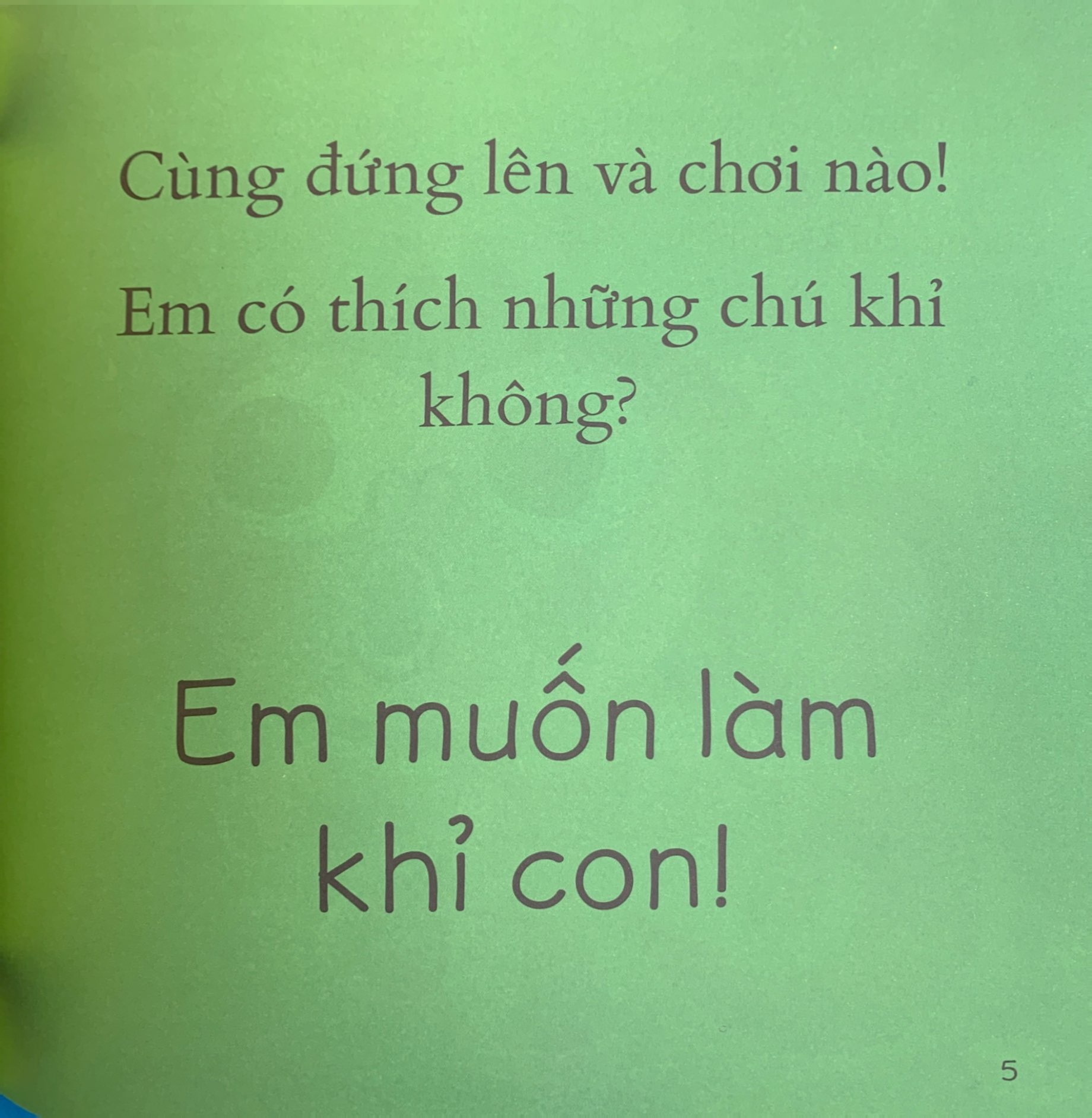 chạy nhảy và vui đùa - em muốn làm khỉ con