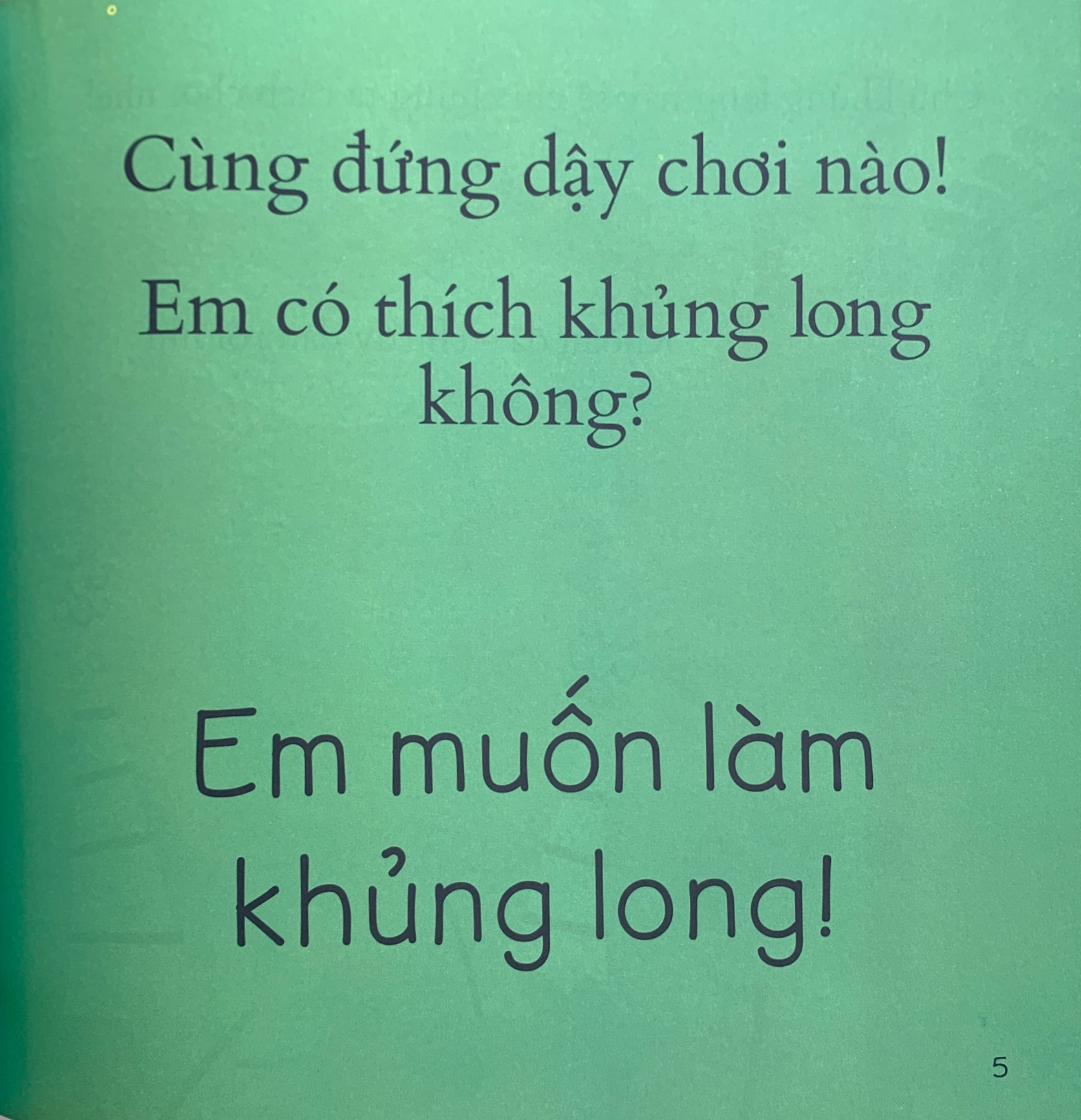 Chạy Nhảy Và Vui Đùa - Em Muốn Làm Khủng Long