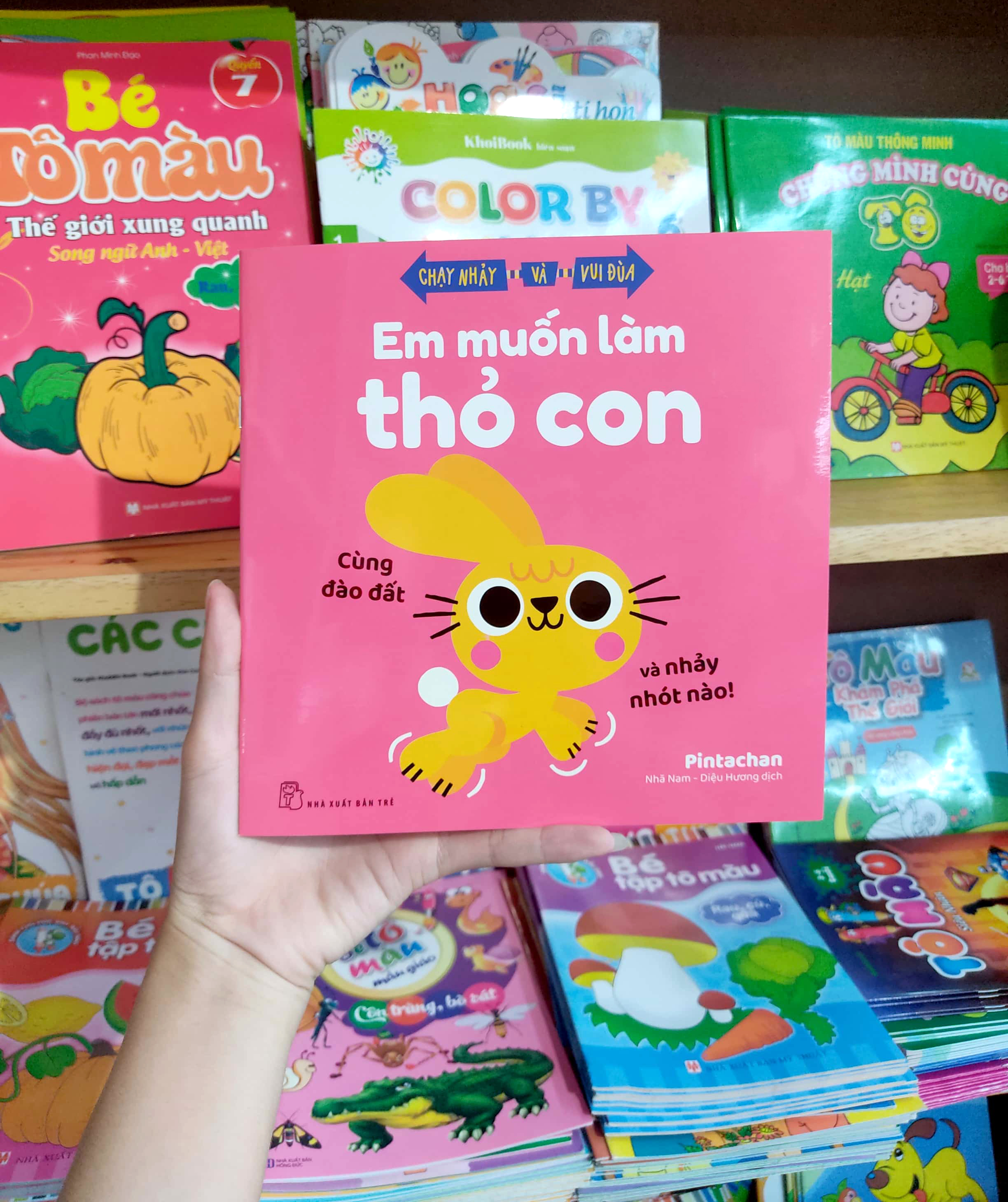 chạy nhảy và vui đùa - em muốn làm thỏ con