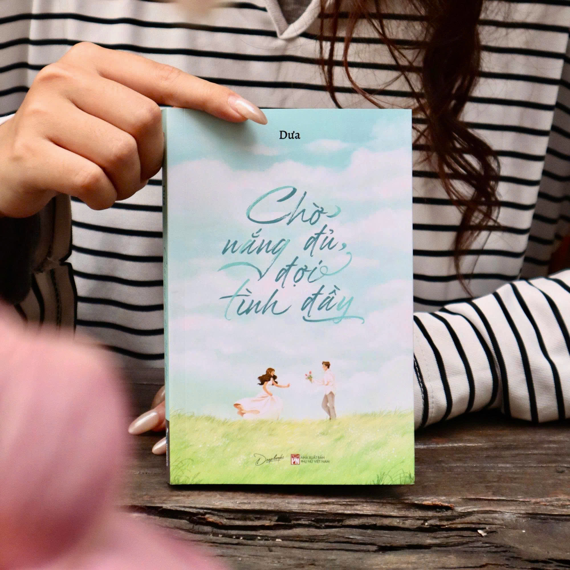 Chờ Nắng Đủ, Đợi Tình Đầy