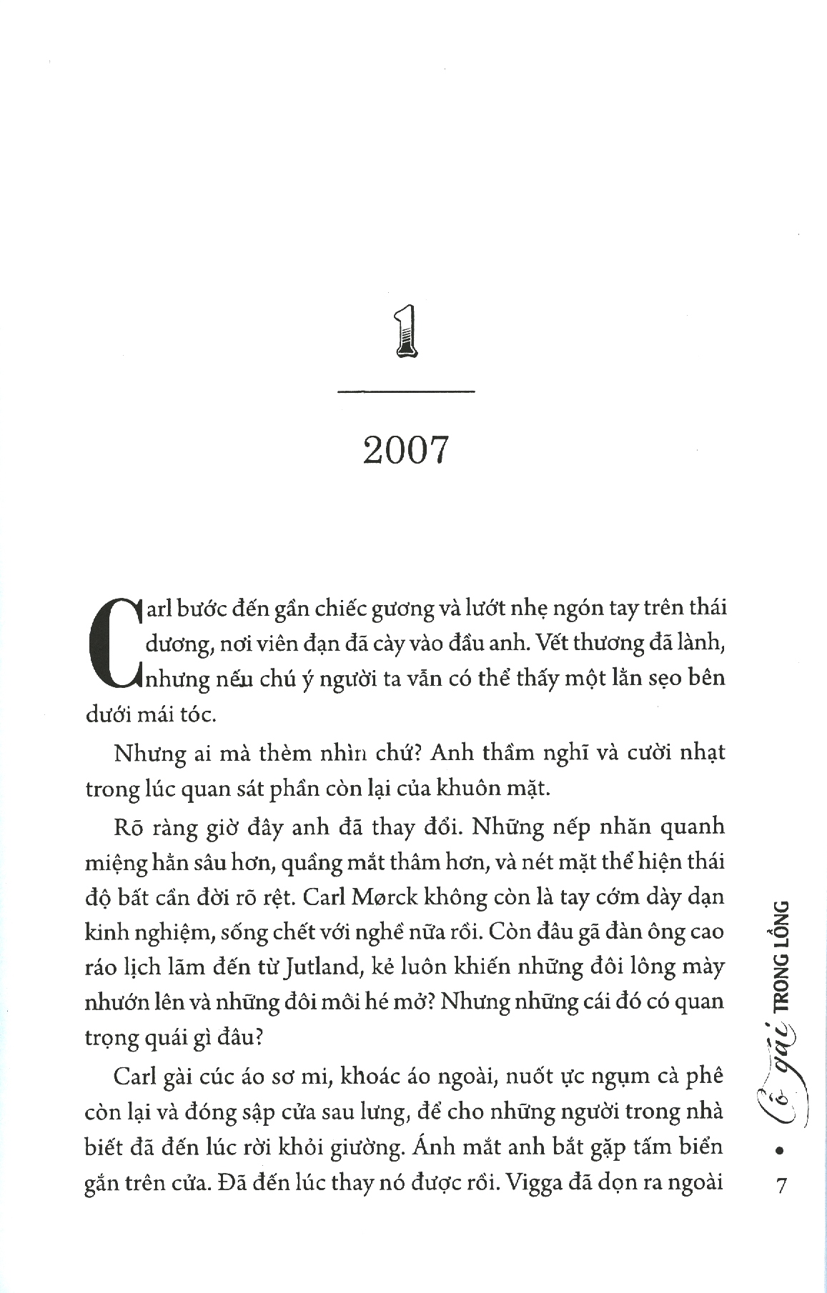 cô gái trong lồng