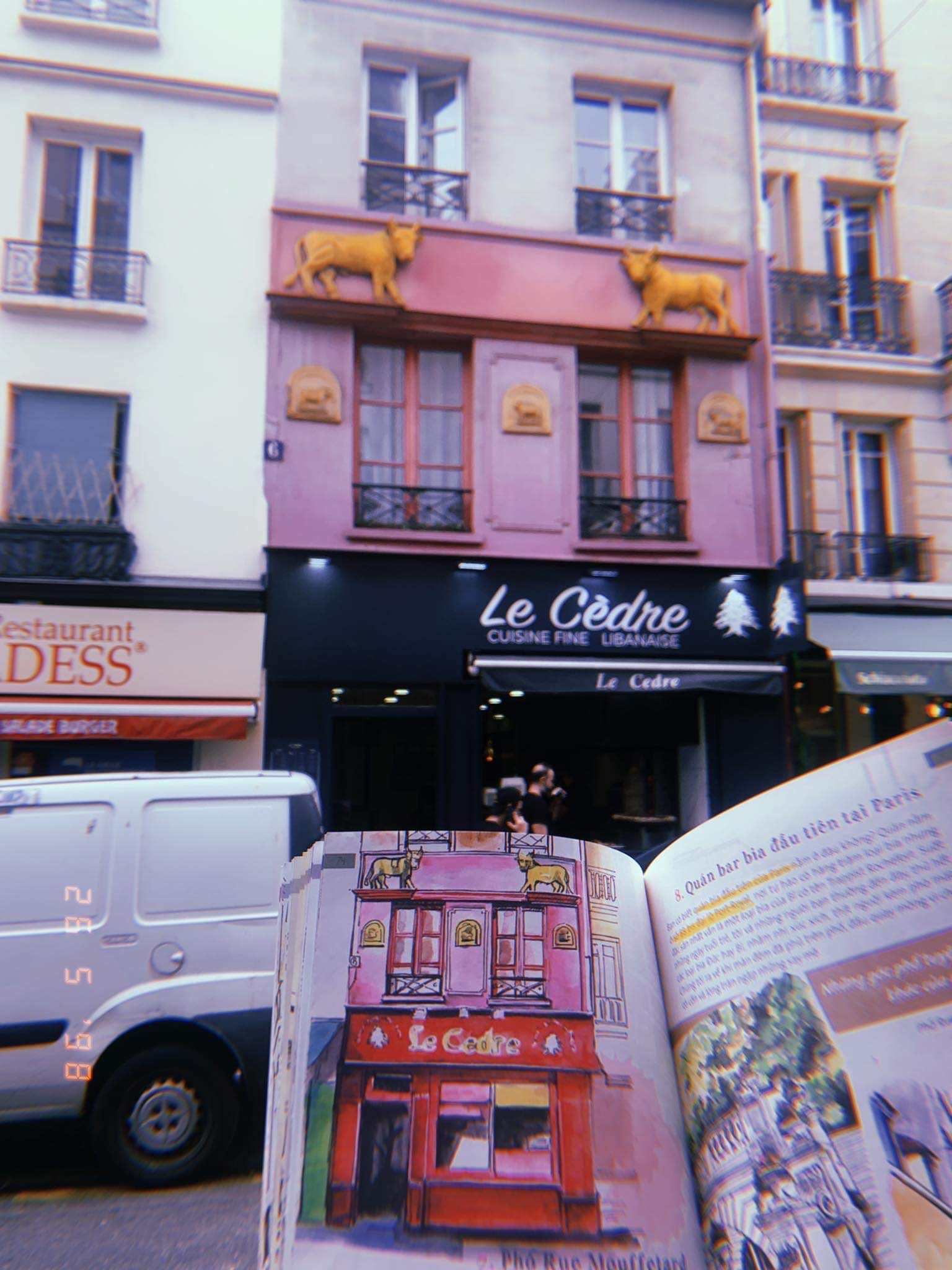 có hẹn với paris