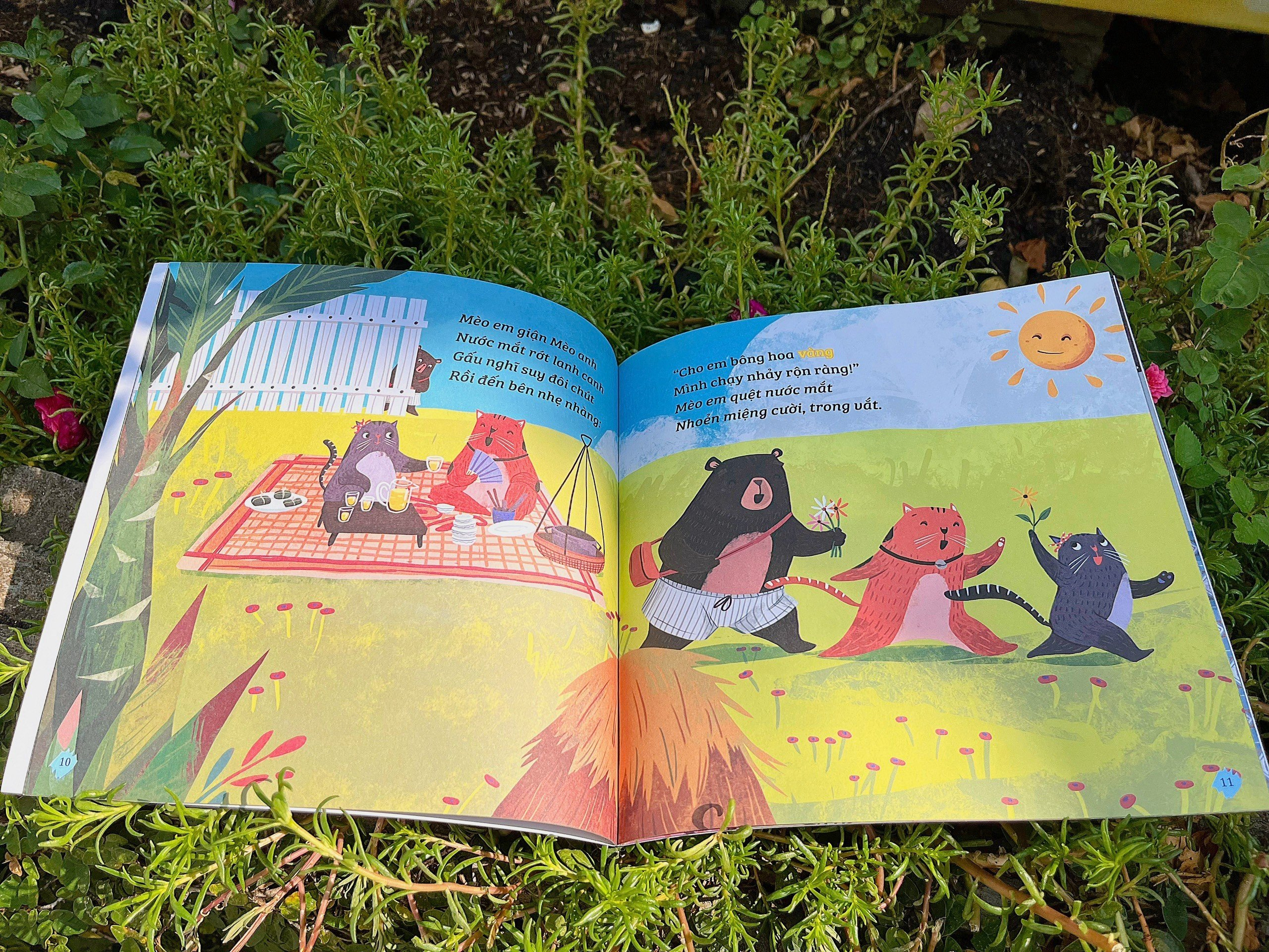 combo sách bé học yêu thương và chia sẻ - ai là siêu sao? + bảy bông hoa của gấu con + cho khủng long chơi với! (bộ 3 cuốn)