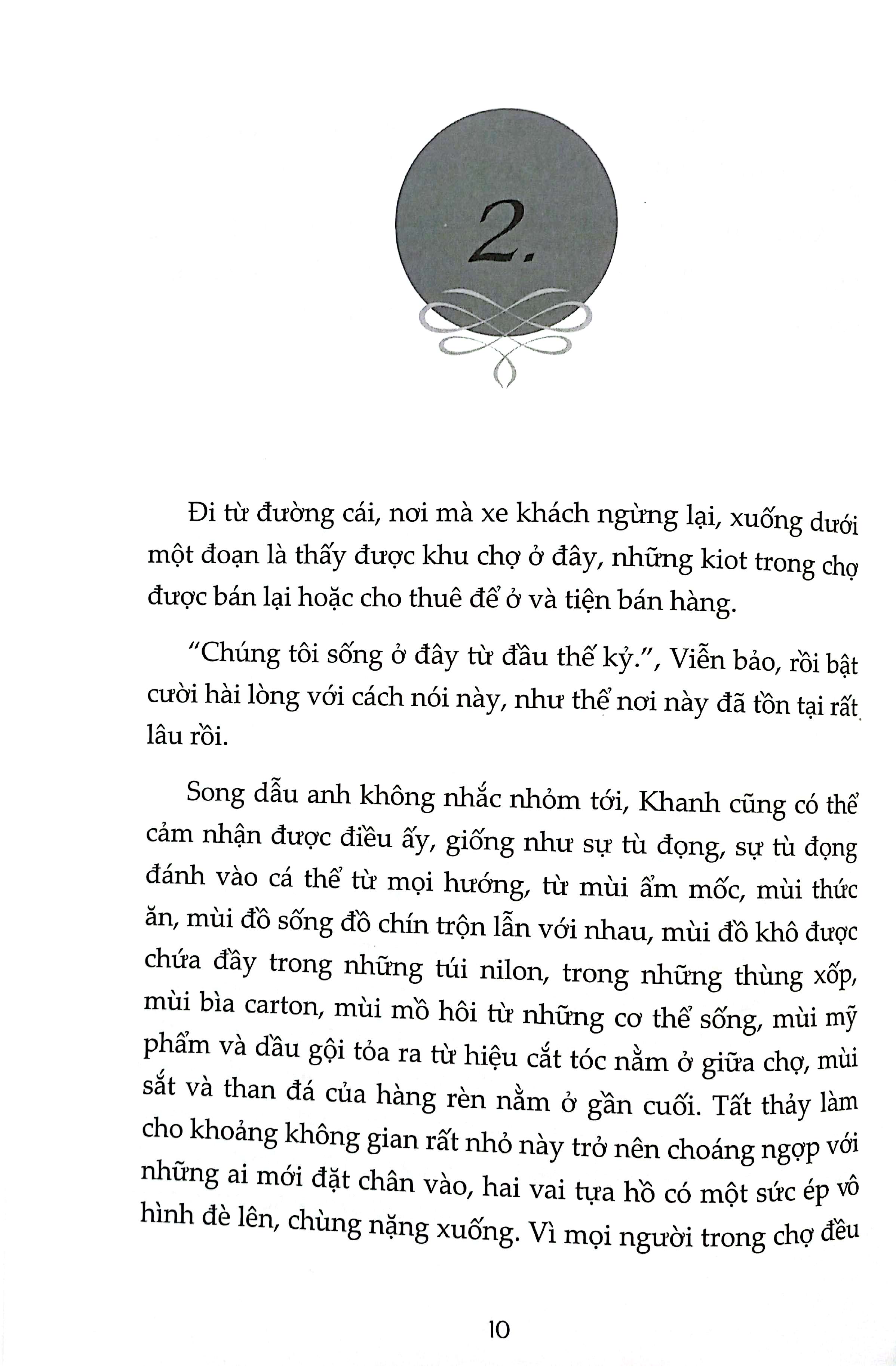 cơn mưa bên hồ nước bí mật