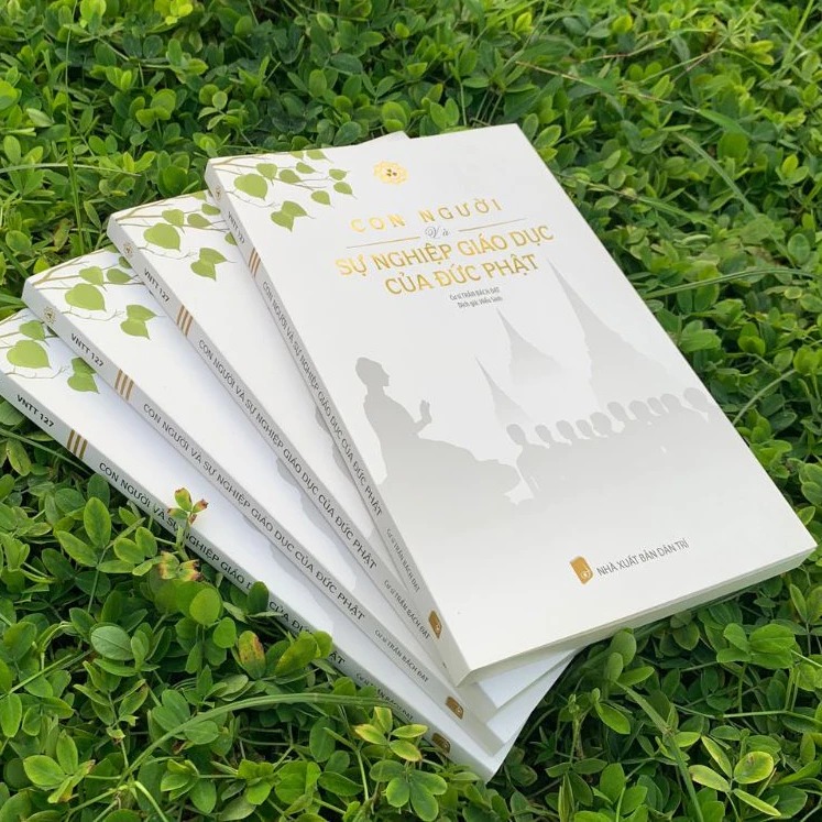 con người và sự nghiệp giáo dục của đức phật