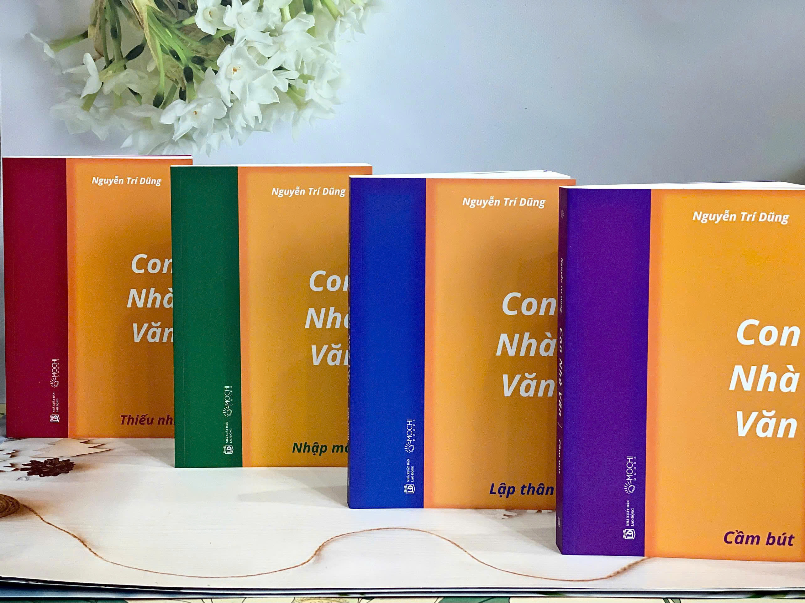 Con Nhà Văn - Lập Thân