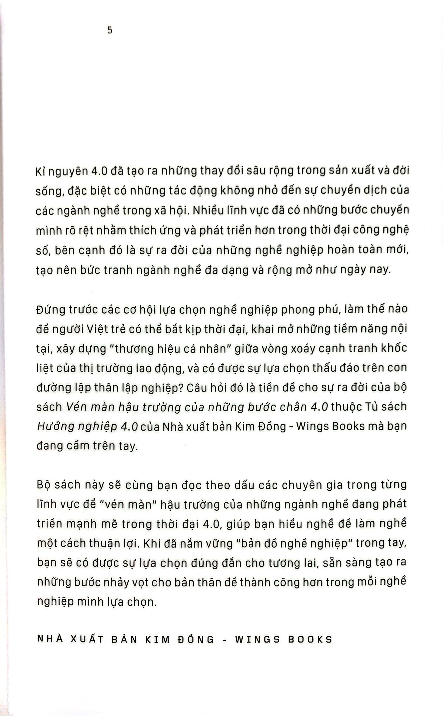 content creator - vén màn hậu trường của những bước chân 4.0