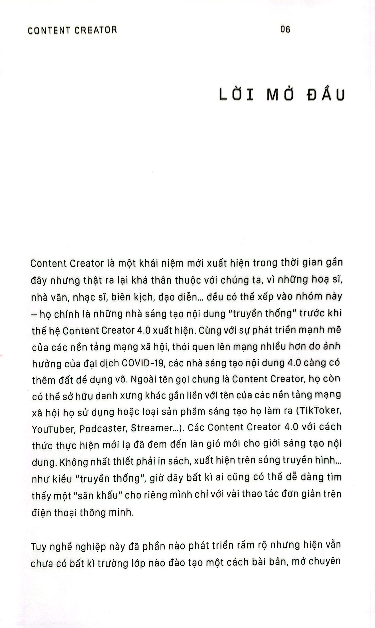 content creator - vén màn hậu trường của những bước chân 4.0