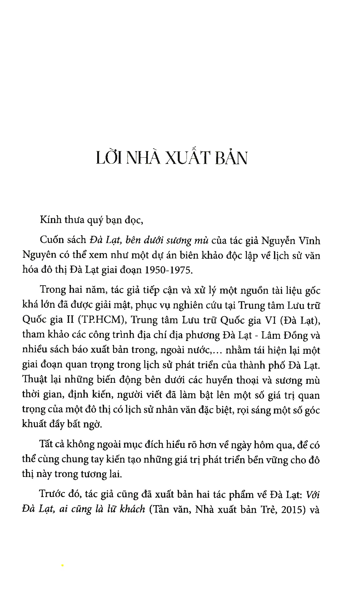 đà lạt bên dưới sương mù