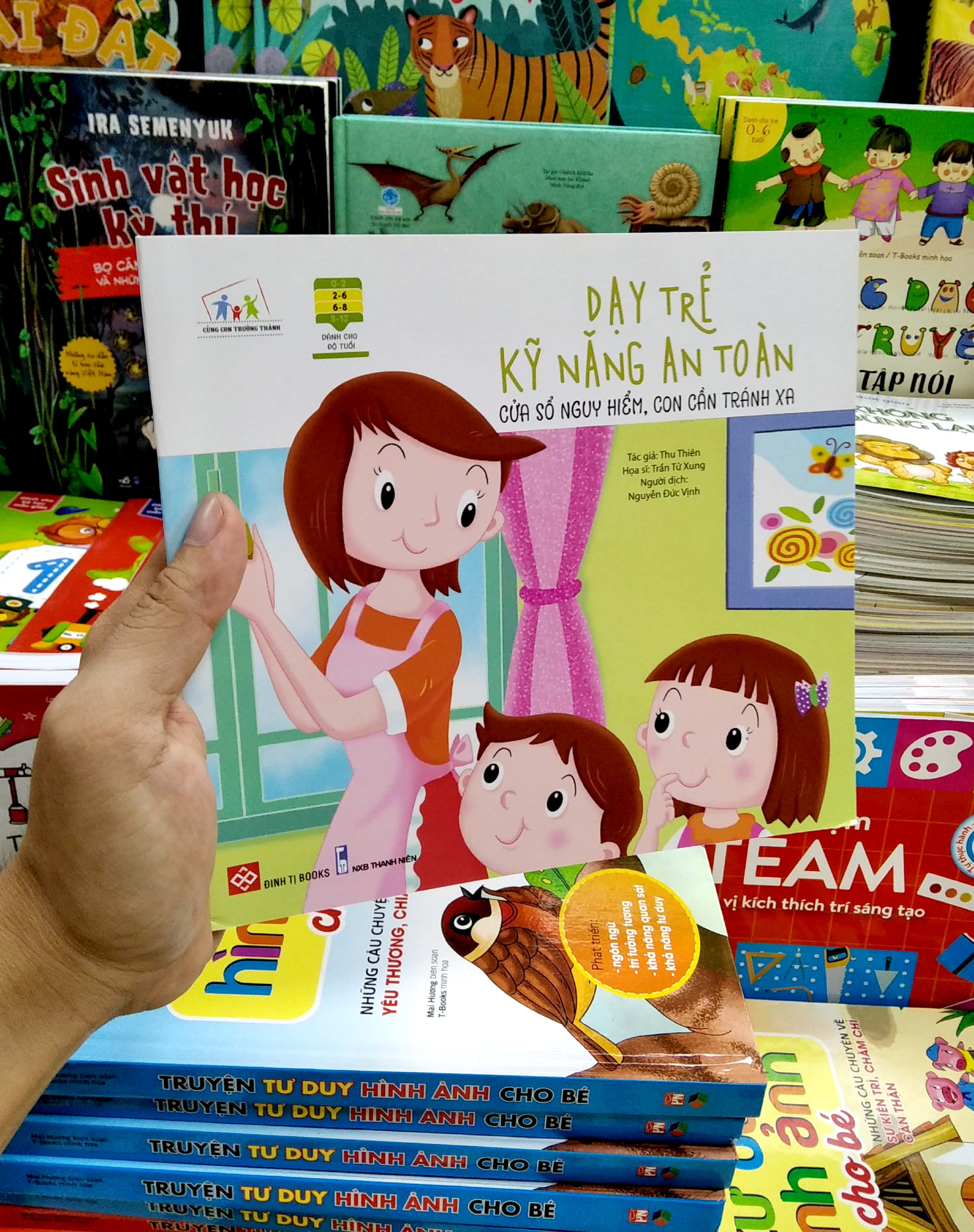 dạy trẻ kỹ năng an toàn - cửa sổ nguy hiểm, con cần tránh xa