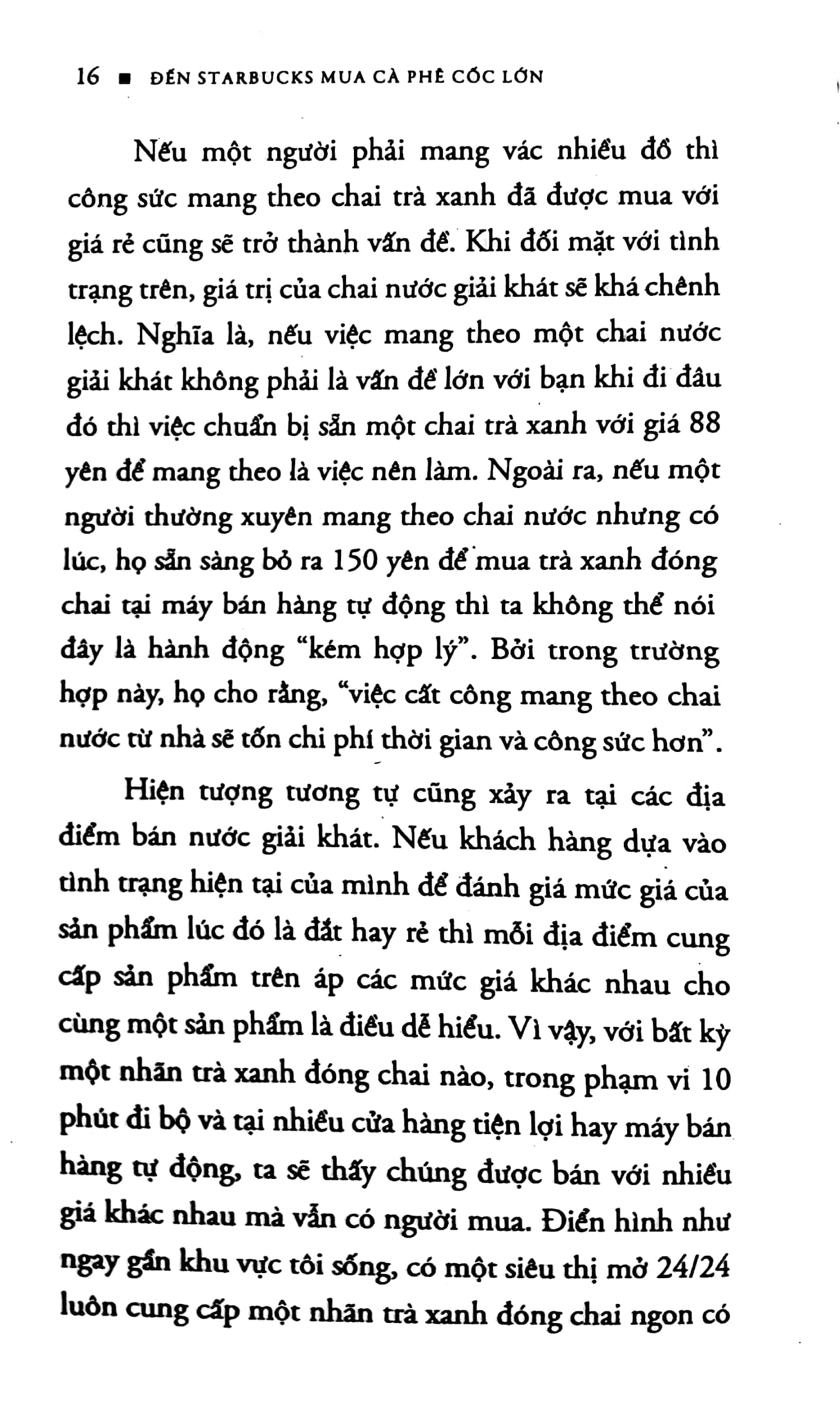 đến starbucks mua cà phê cốc lớn
