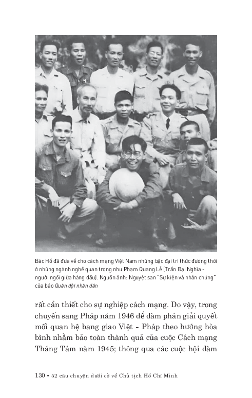 di sản hồ chí minh: 52 câu chuyện dưới cờ về chủ tịch hồ chí minh