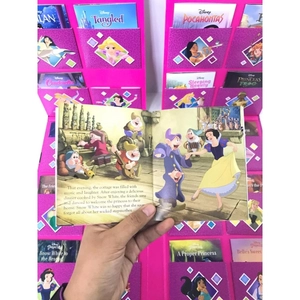 disney princess - giant storybook library