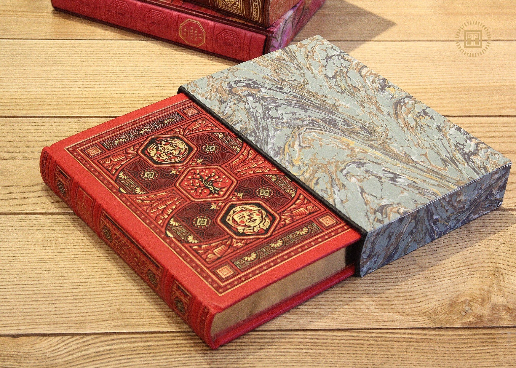 đôi lứa xứng đôi - nửa đêm - cười - ấn bản giới hạn - bìa da microfiber