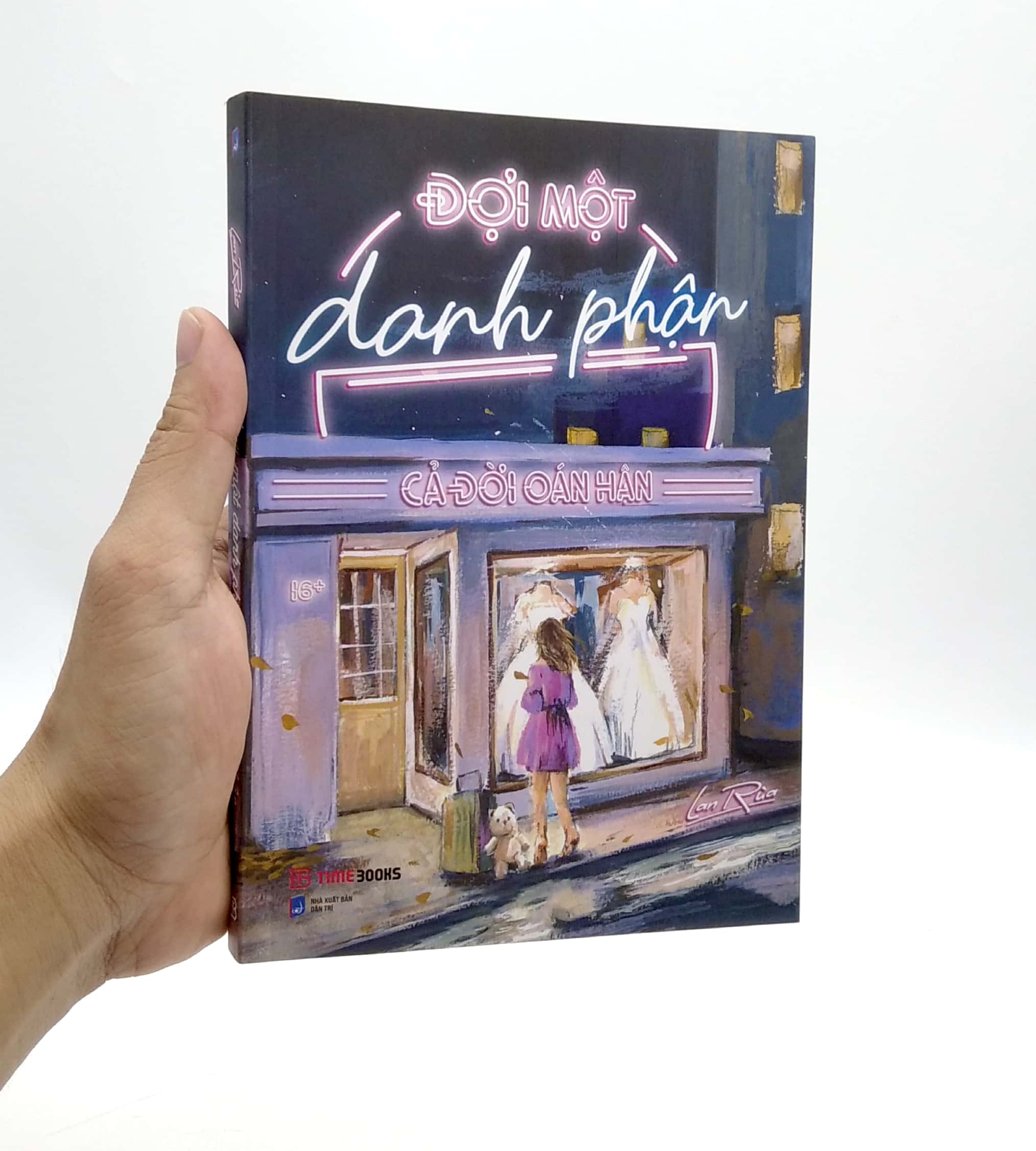 đợi một danh phận, cả đời oán hận