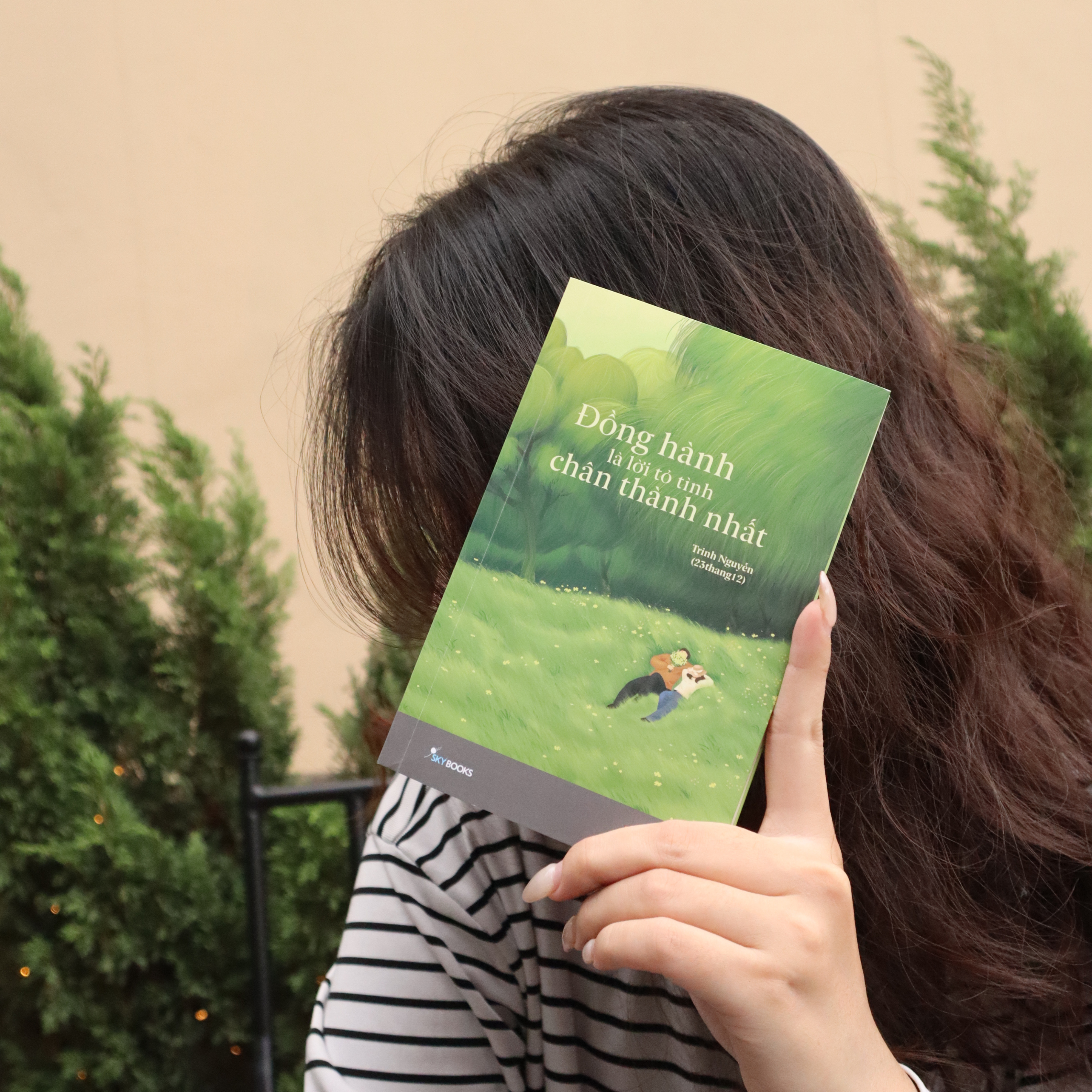 Đồng Hành Là Lời Tỏ Tình Chân Thành Nhất - Bản Đặc Biệt - Tặng Kèm Bookmark + Postcard