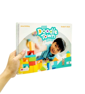 doodle town nursery student's book & digital student's book with navio app - 2nd edition