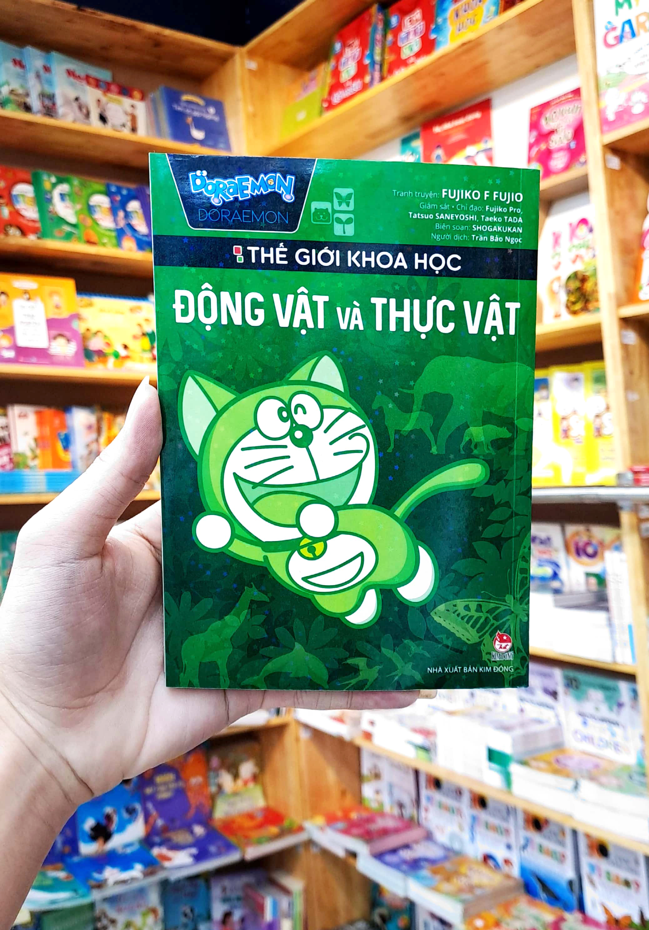 doraemon - thế giới khoa học - động vật và thực vật (tái bản 2023)