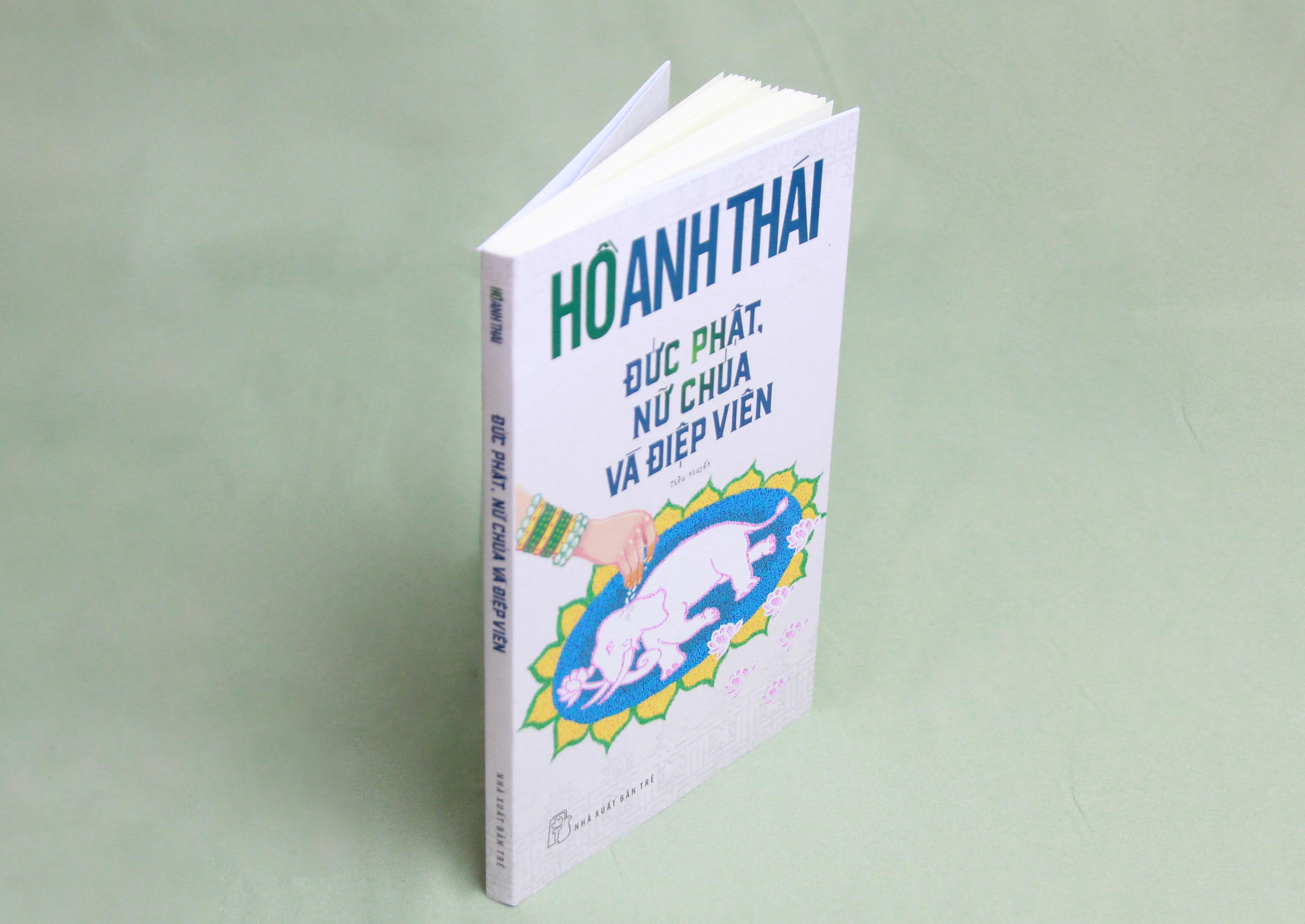 đức phật, nữ chúa và điệp viên