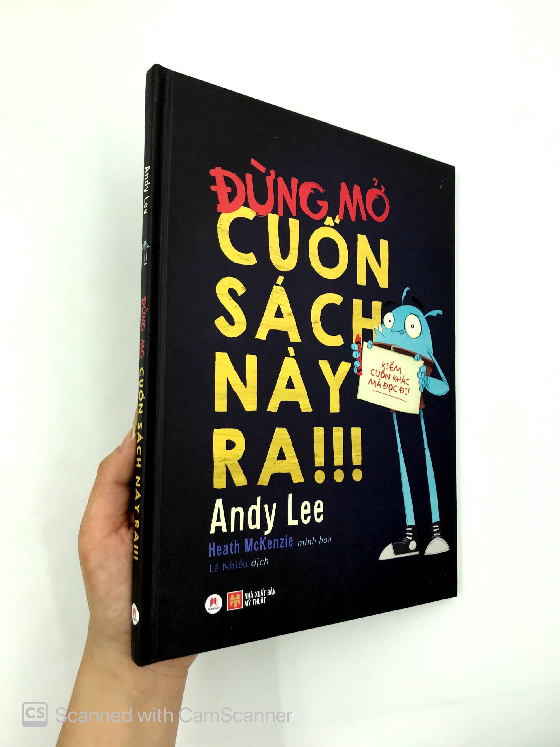 đừng mở cuốn sách này ra