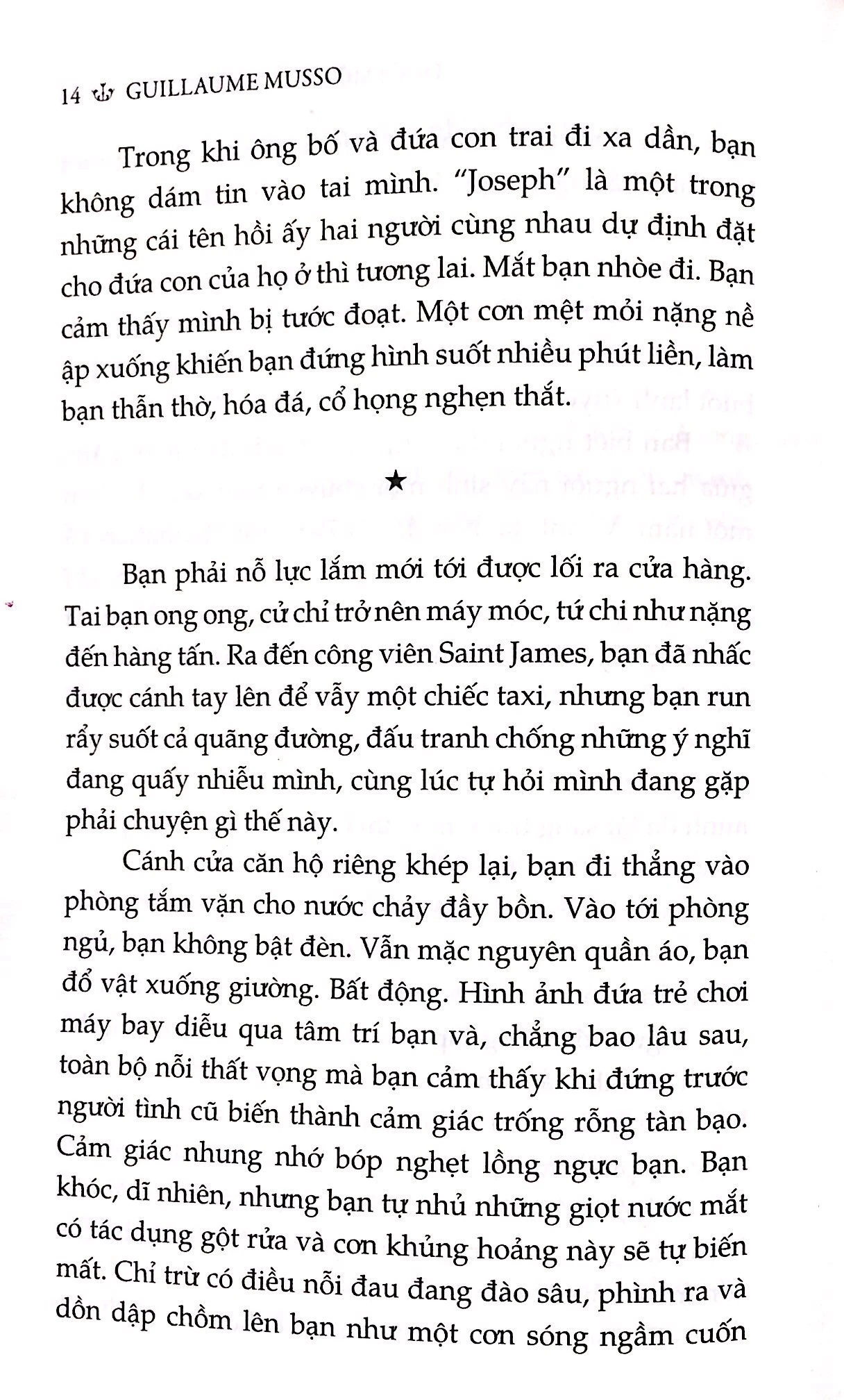 dưới một mái nhà ở paris