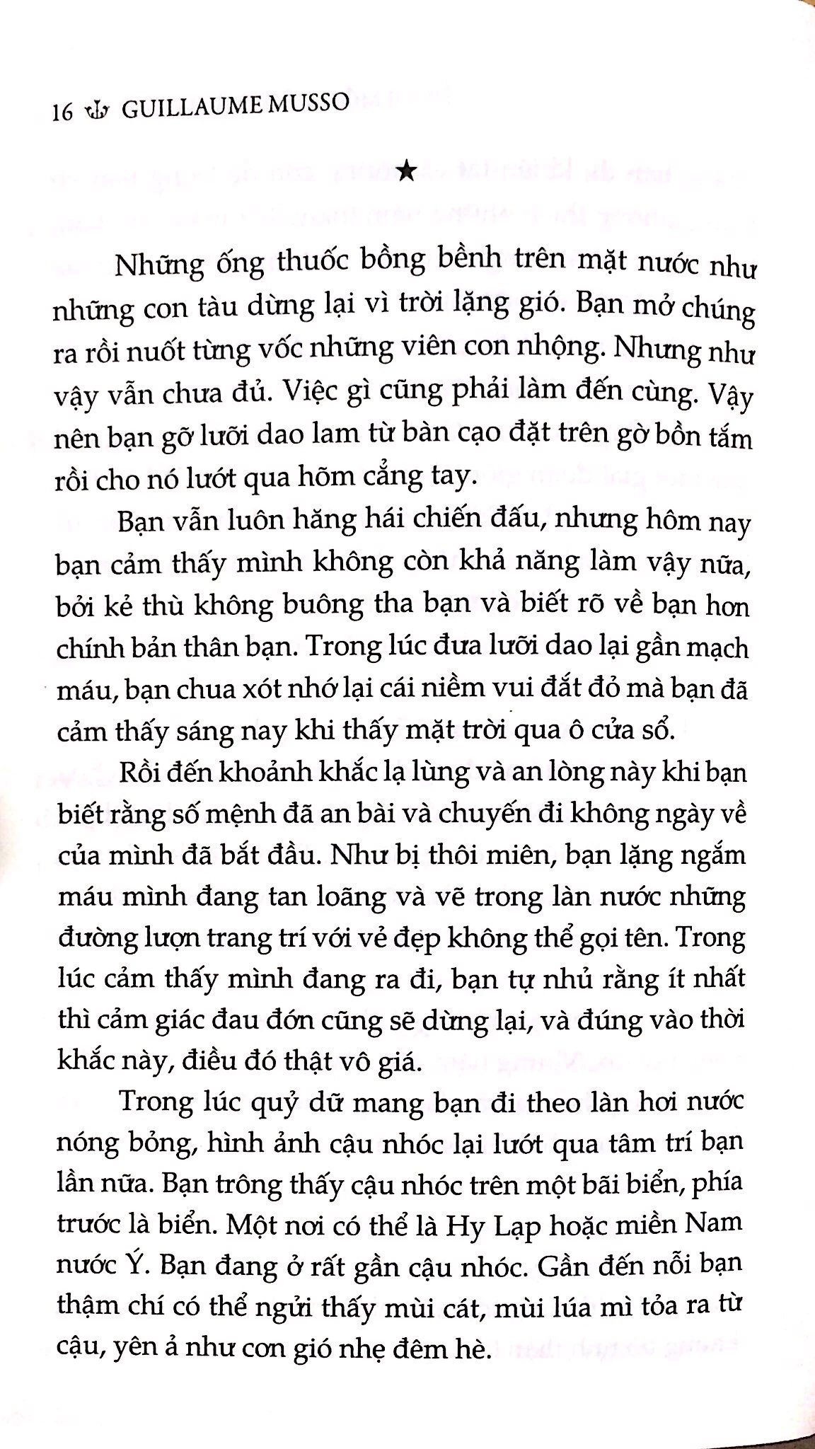 dưới một mái nhà ở paris