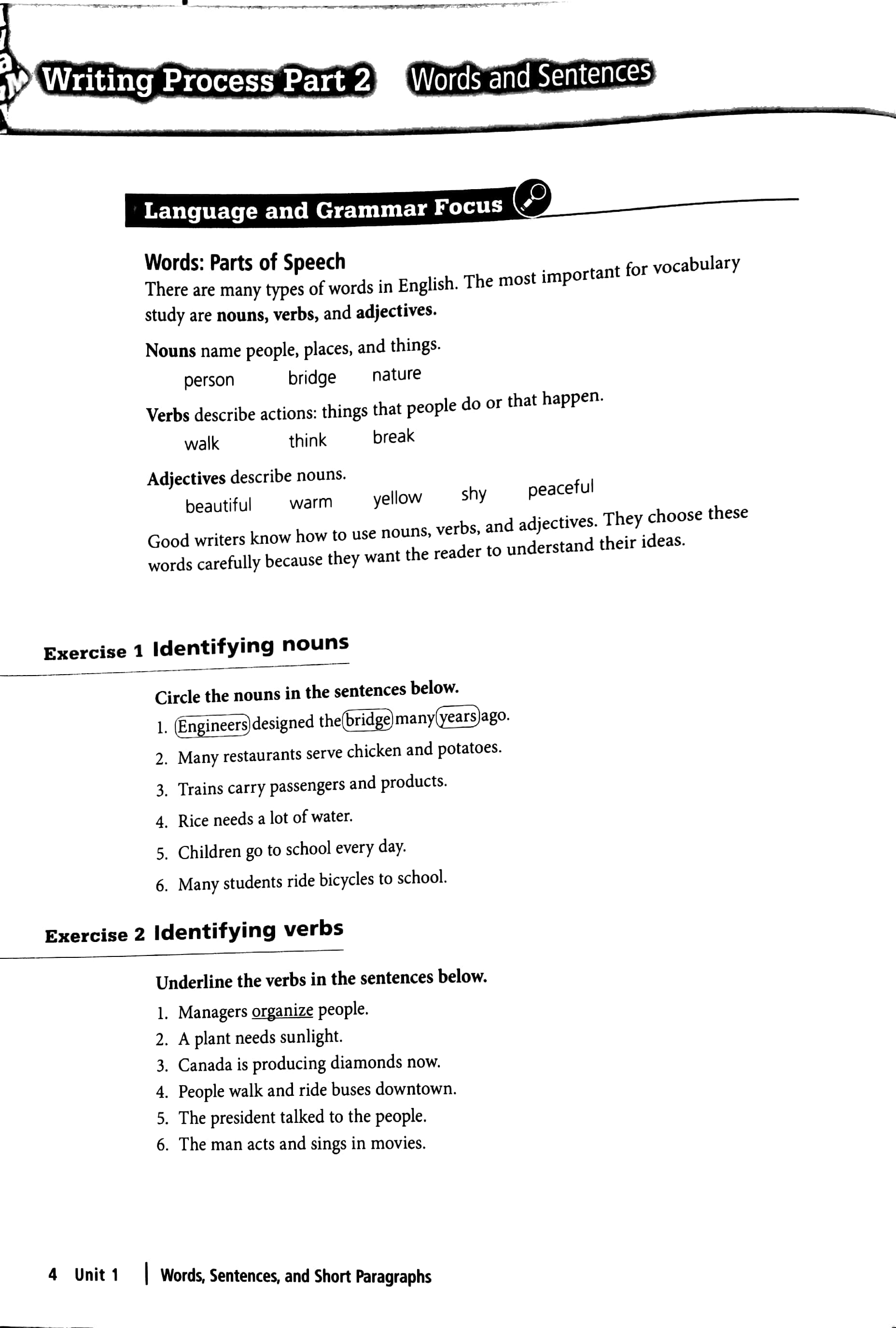 Effective Academic Writing Introductory Student Book with Access to Oxford Learn 2Ed