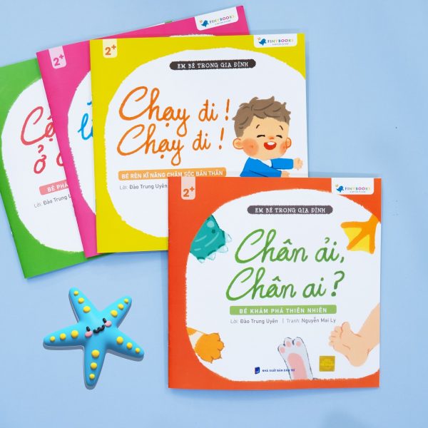 em bé trong gia đình - chân ải chân ai?