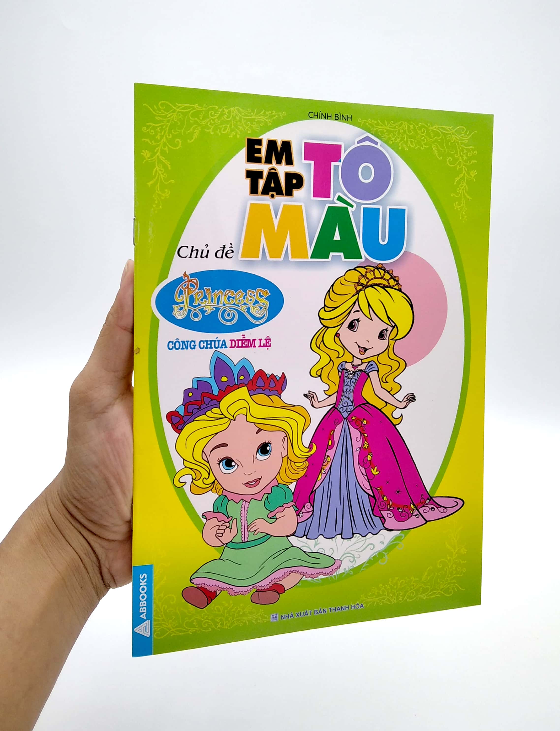 em tập tô màu - chủ đề công chúa diễm lệ