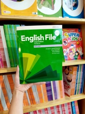 english file 4th edition: intermediate: workbook with key